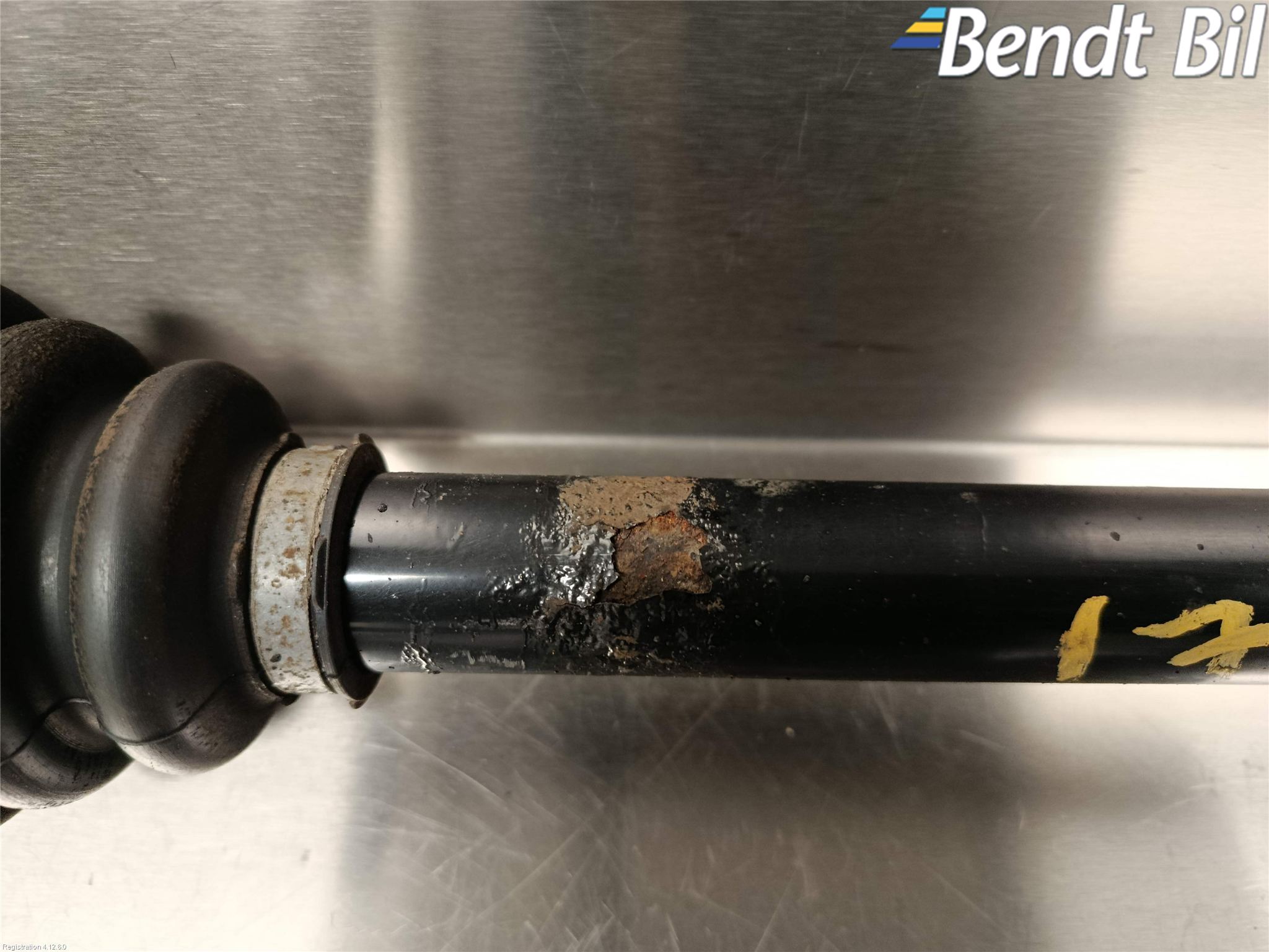 BMW X3 F25 10-17 Drivaxel Bak Höger