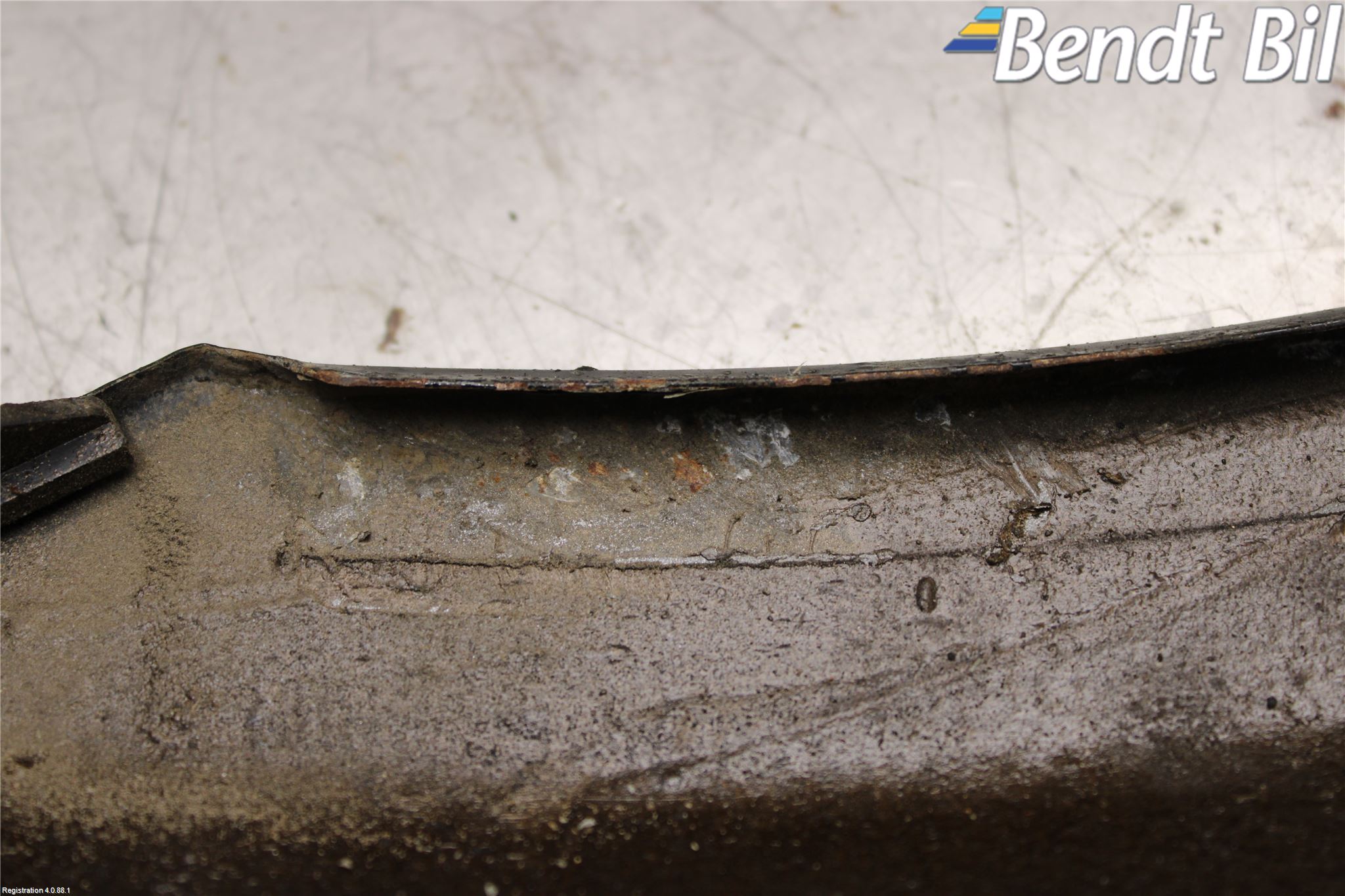 BMW 3 E90/91 SED/TOU 05-12 Skärm Fram Vänster