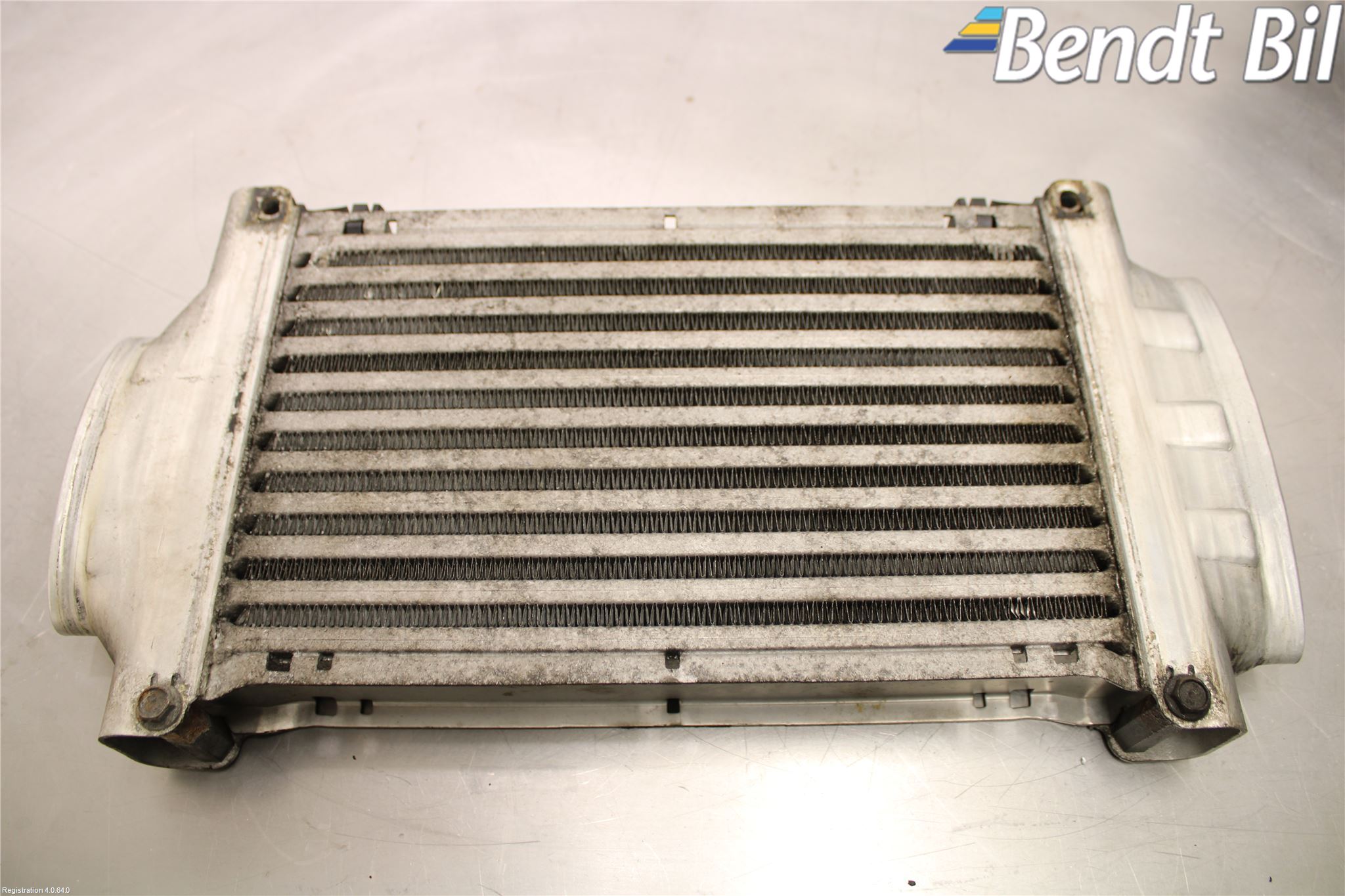 Mini COUPE R50/53 01-06 Laddluft-Intercooler Kyl