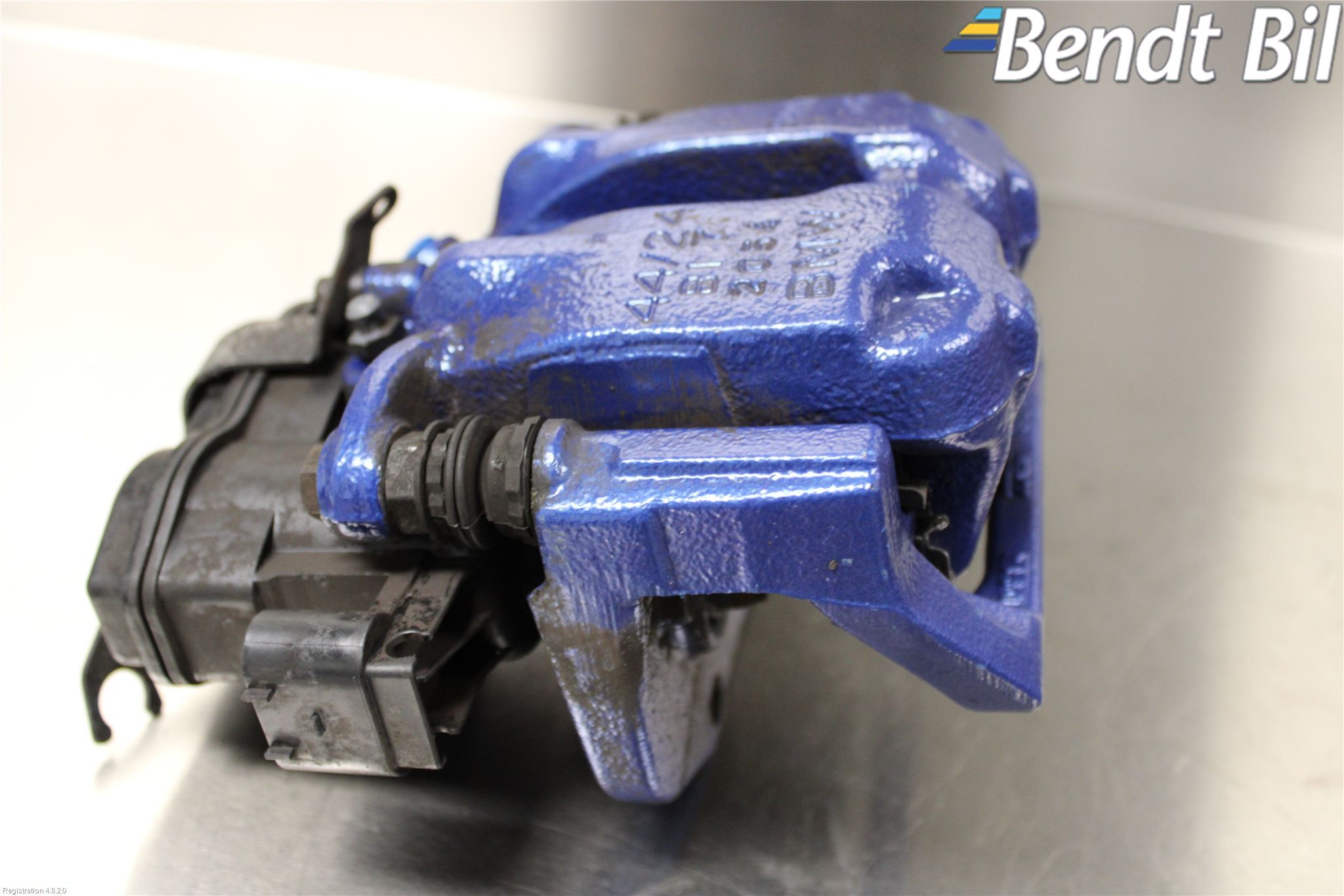 BMW 5 F10/F11/F18 09-17 Bromsok Bak Vänster
