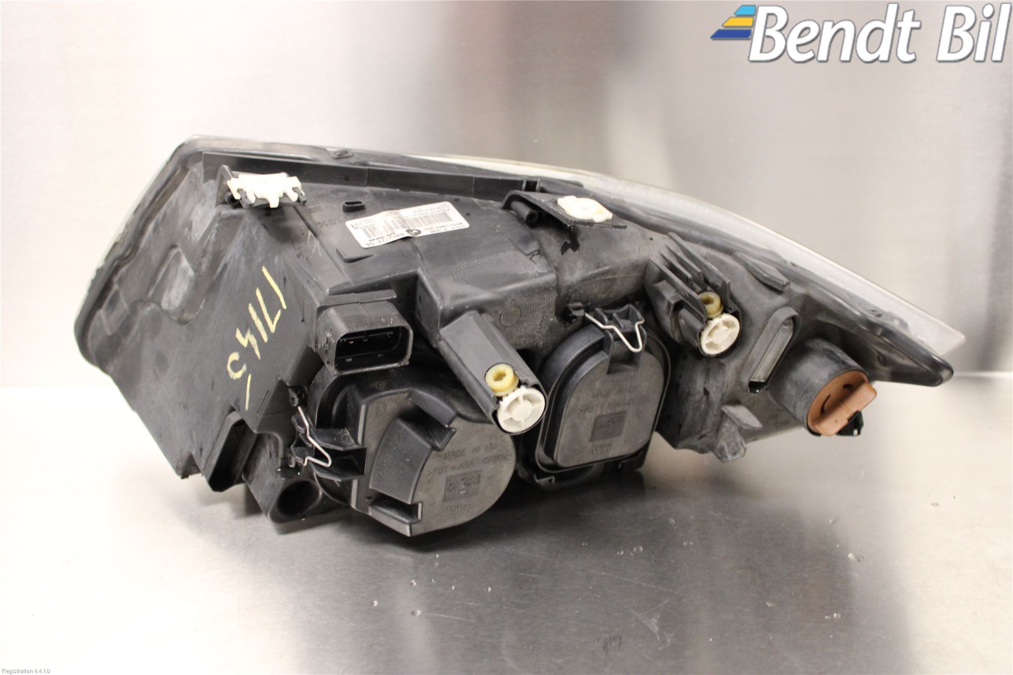 BMW 3 E90/91 SED/TOU 05-12 Strålkastare Höger