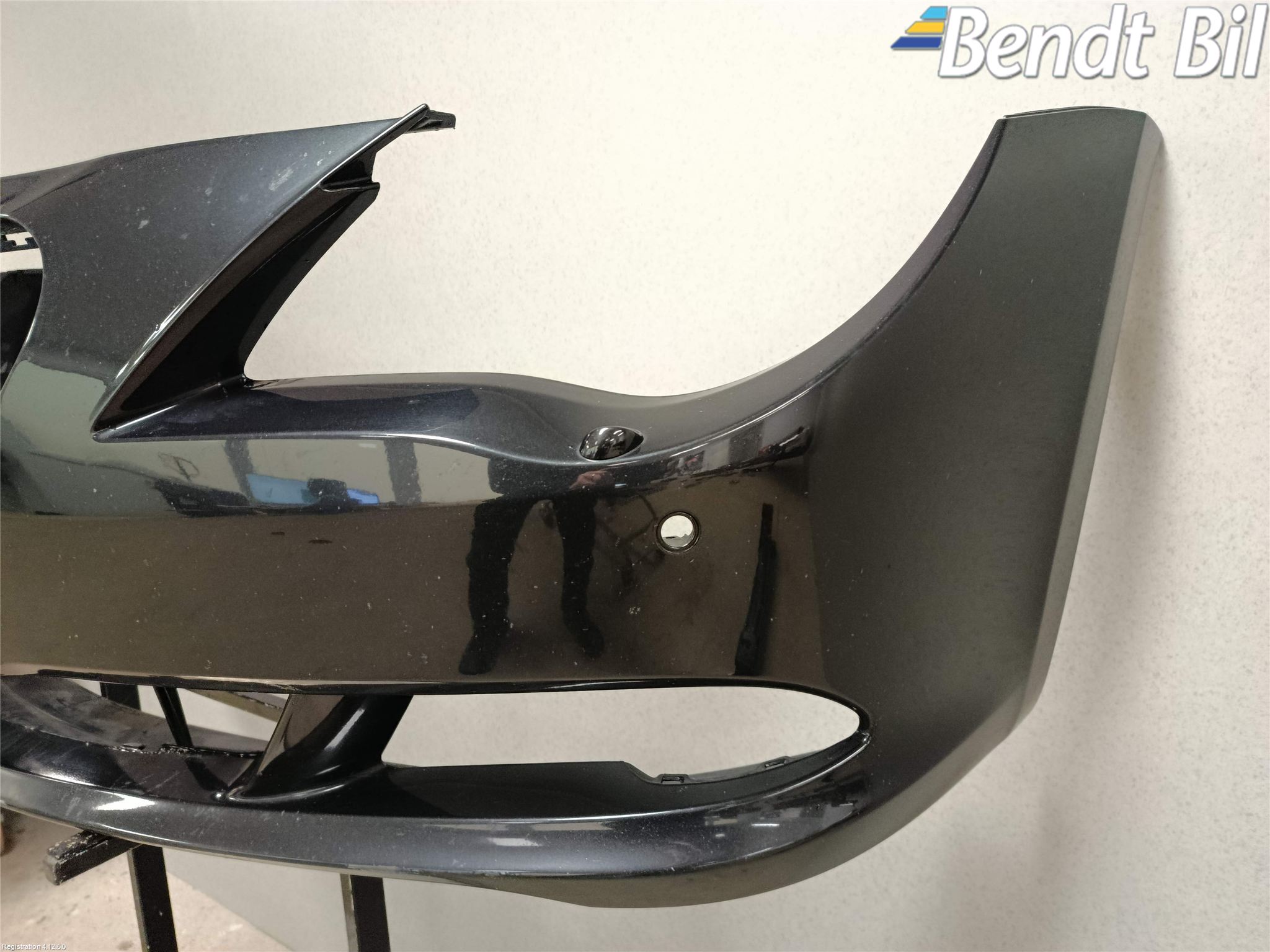 BMW 6 E63/64    02-10 Stötfångarbeklädnad Fram