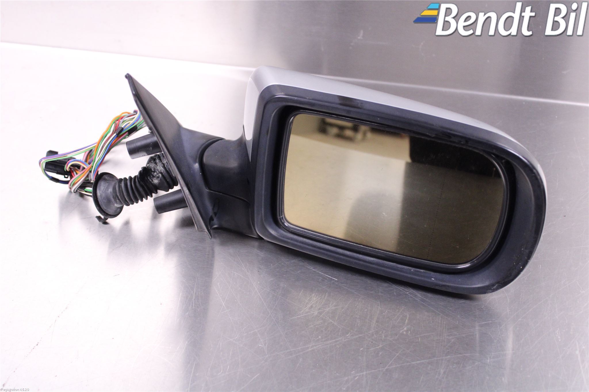 BMW 7 E38      93-01 Spegel Yttre El Hö