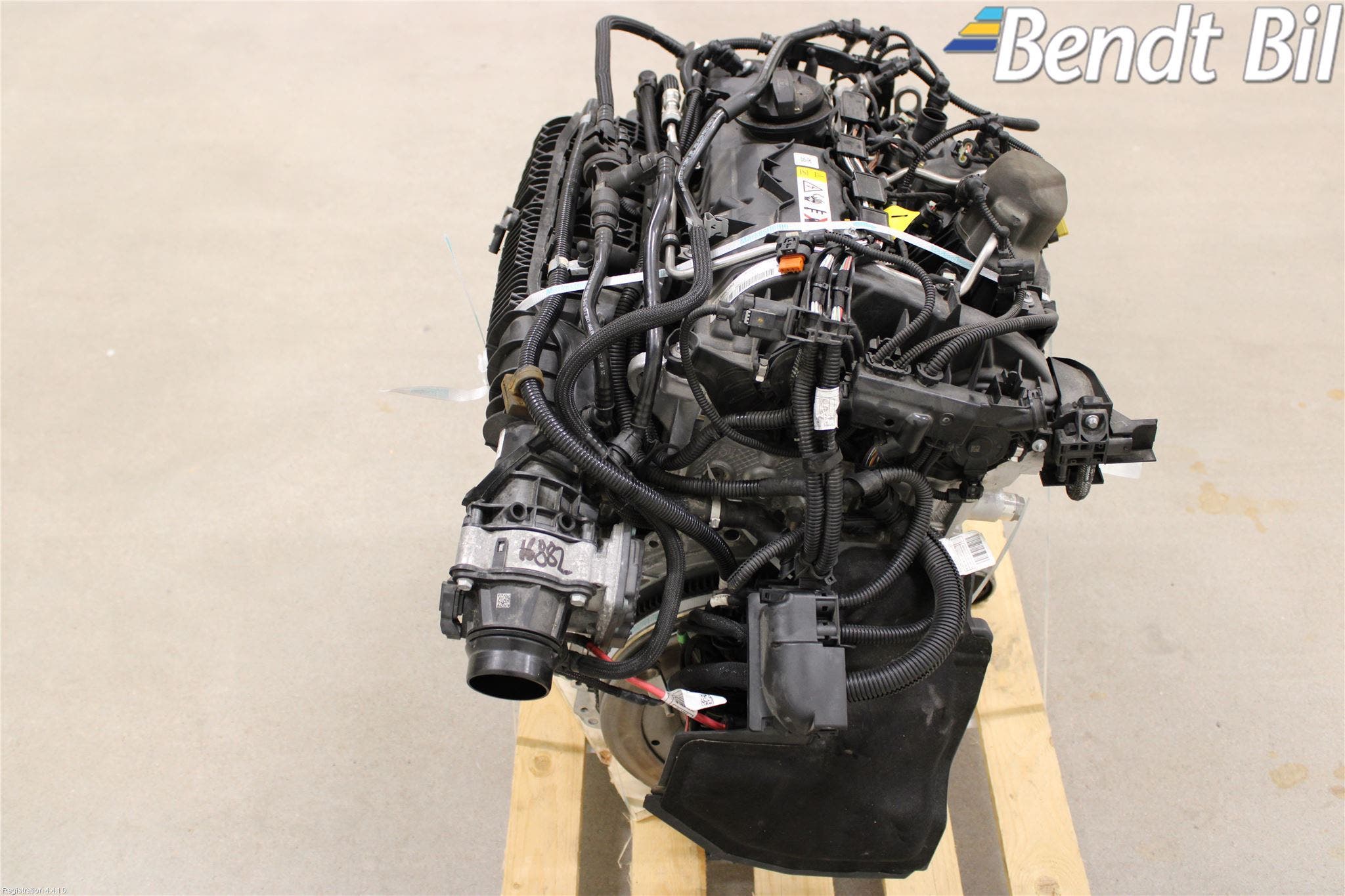 Mini CABRIO F57 16-24 Motor Bensin