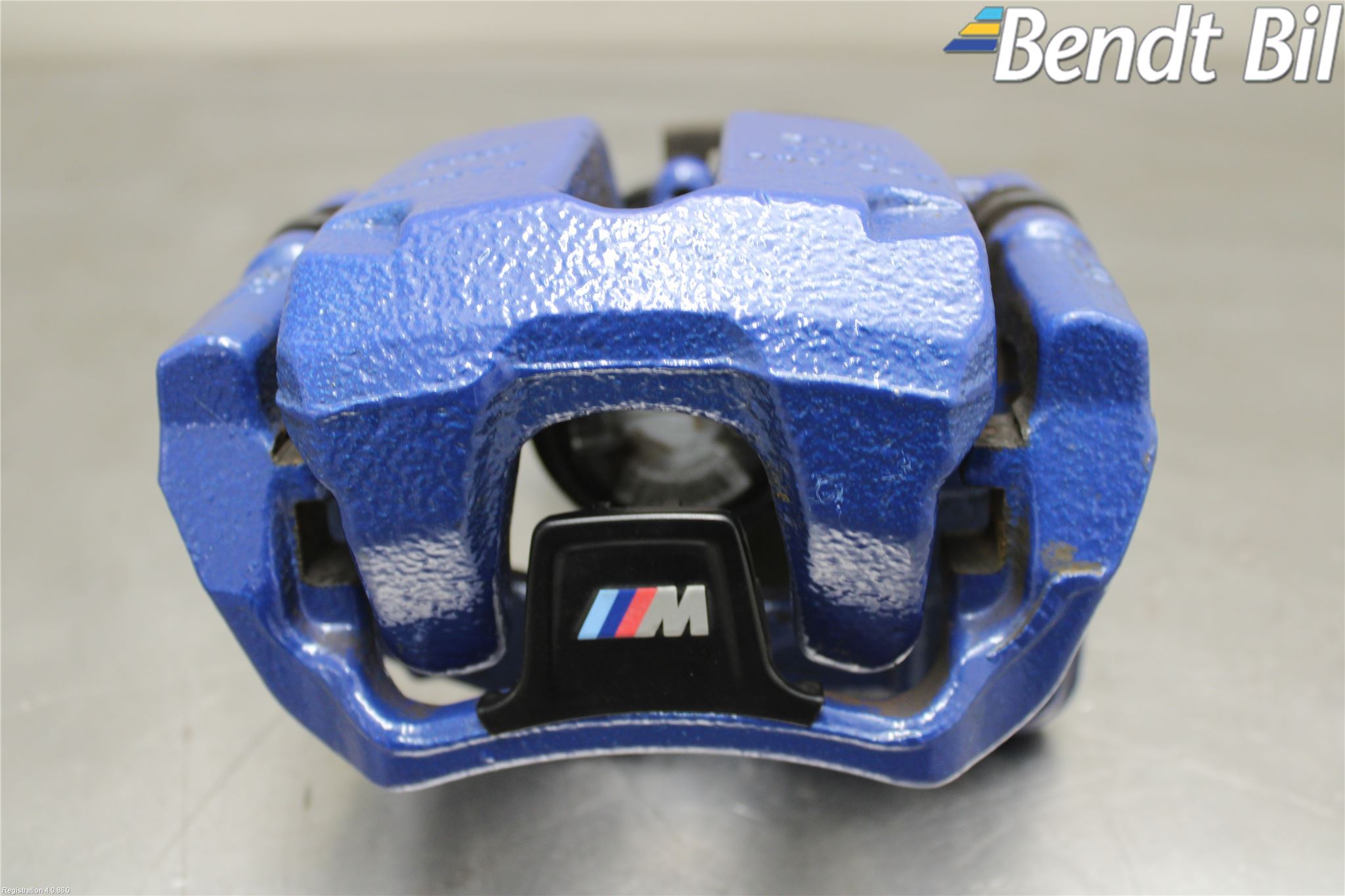 BMW 5 G30/G31/F90 17-23 Bromsok Bak Höger