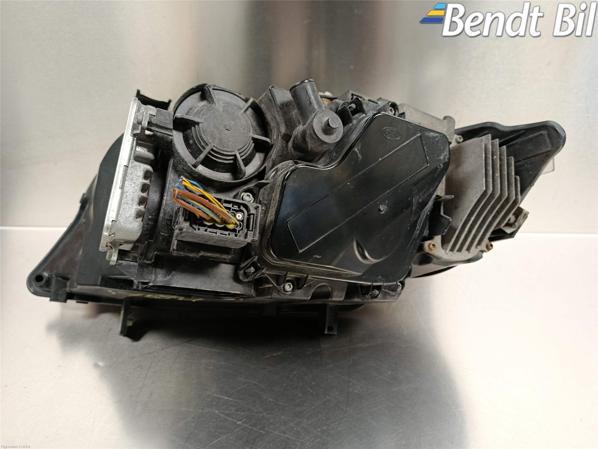 BMW 3 E90/91 SED/TOU 05-12 Strålkastare Höger