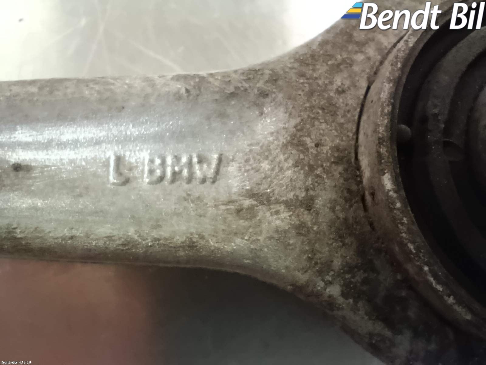 BMW 6 E63/64    02-10 Bärarm Bak Vänster