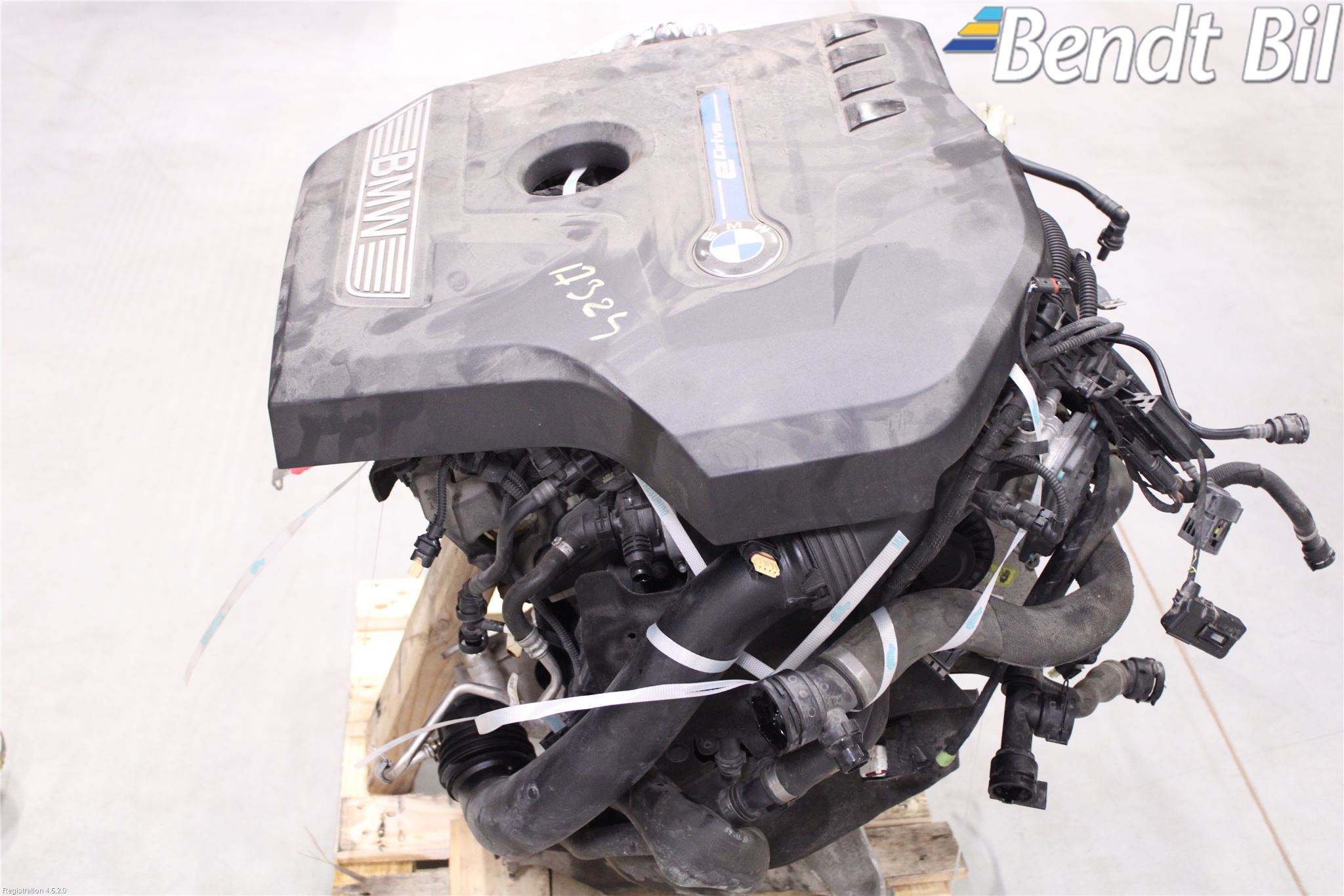 BMW 5 G30/G31/F90 17-23 Motor Bensin