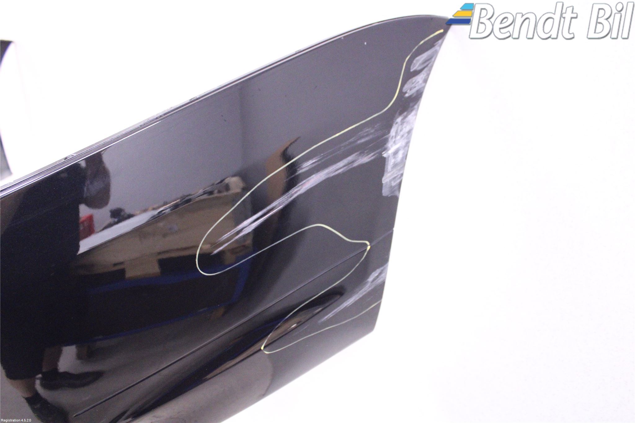 BMW 6 E63/64    02-10 Stötfångarbeklädnad Bak