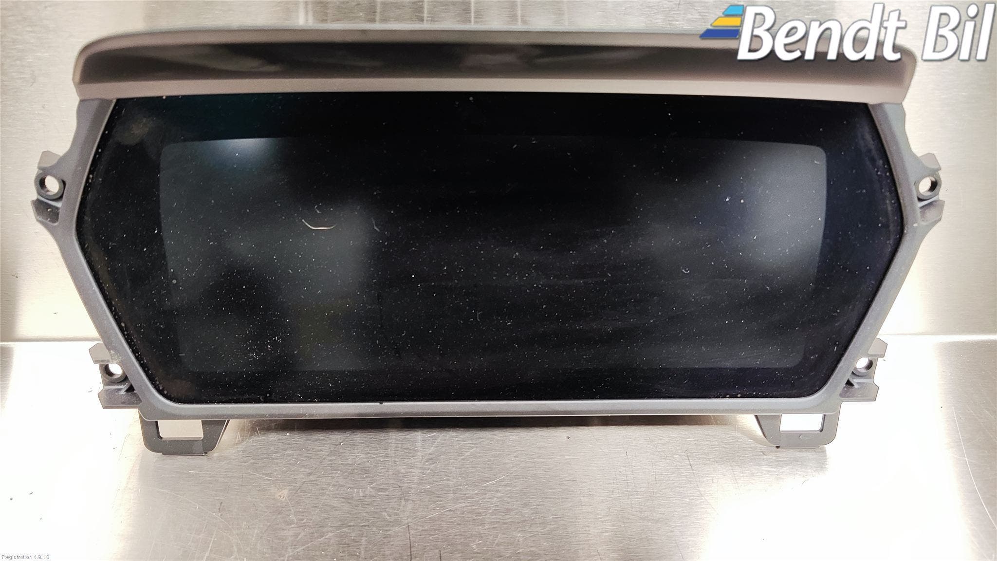 BMW 1 F40 19- Instrument Hast