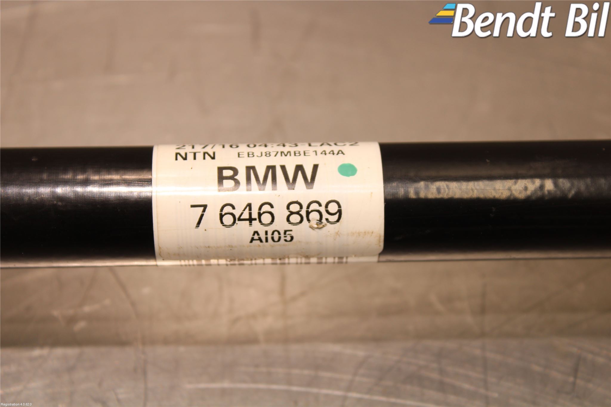 BMW 2 F45 Active Tourer 14-21 Drivaxel Bak Vänster