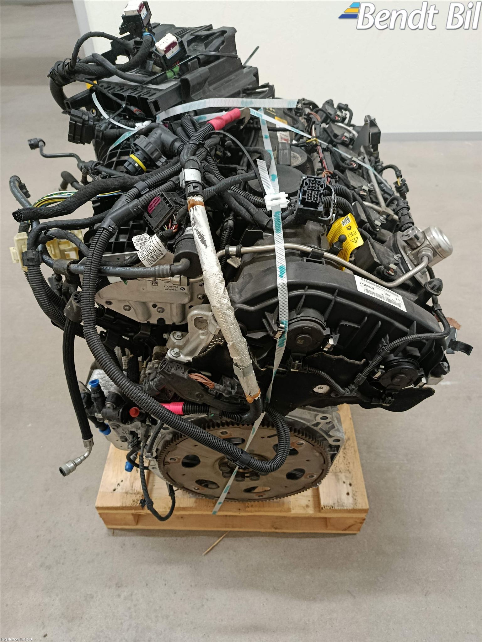 BMW 5 G30/G31/F90 17-23 Motor Bensin