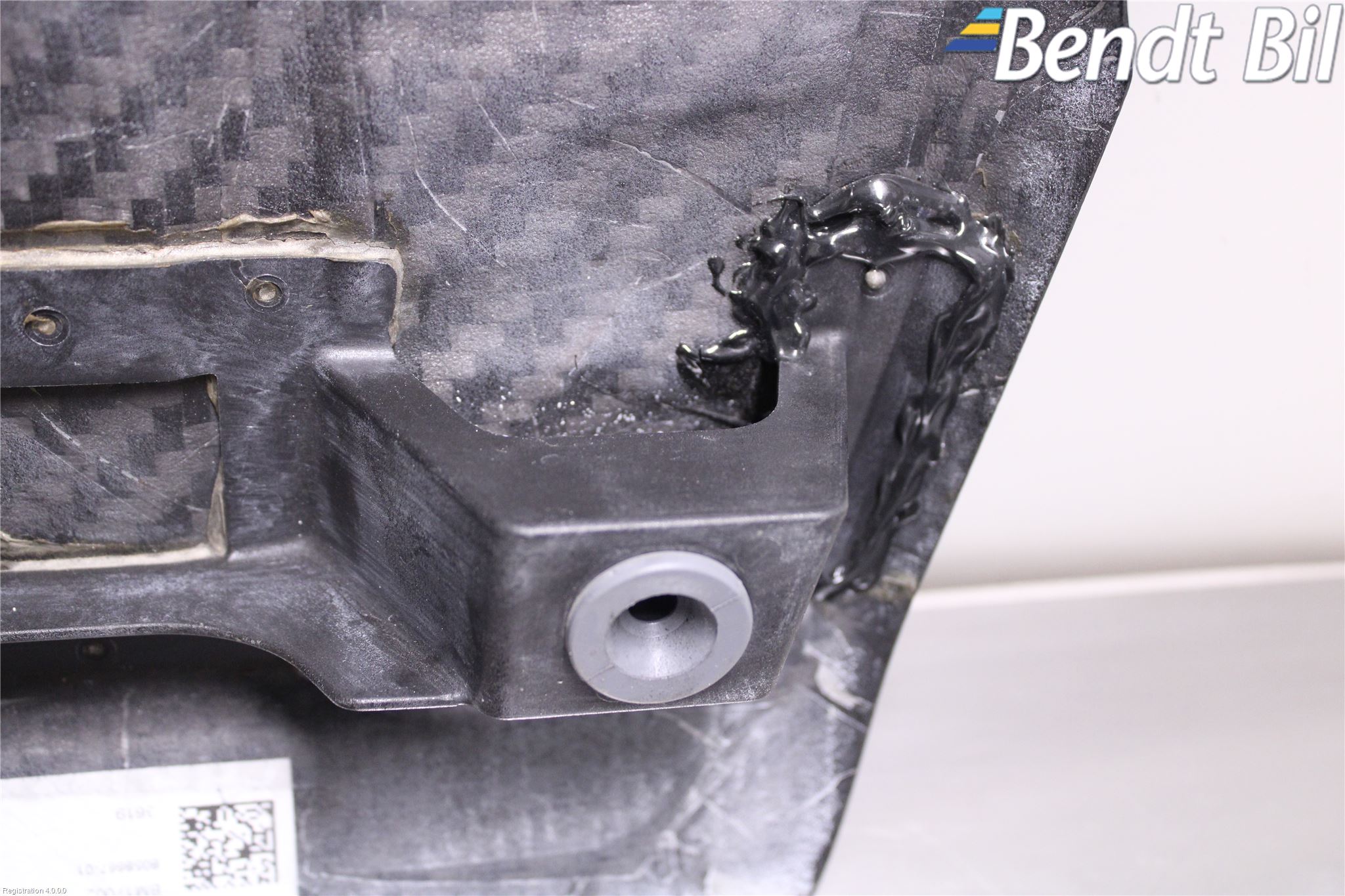 BMW 5 G30/G31/F90 17-23 Motorkåpa
