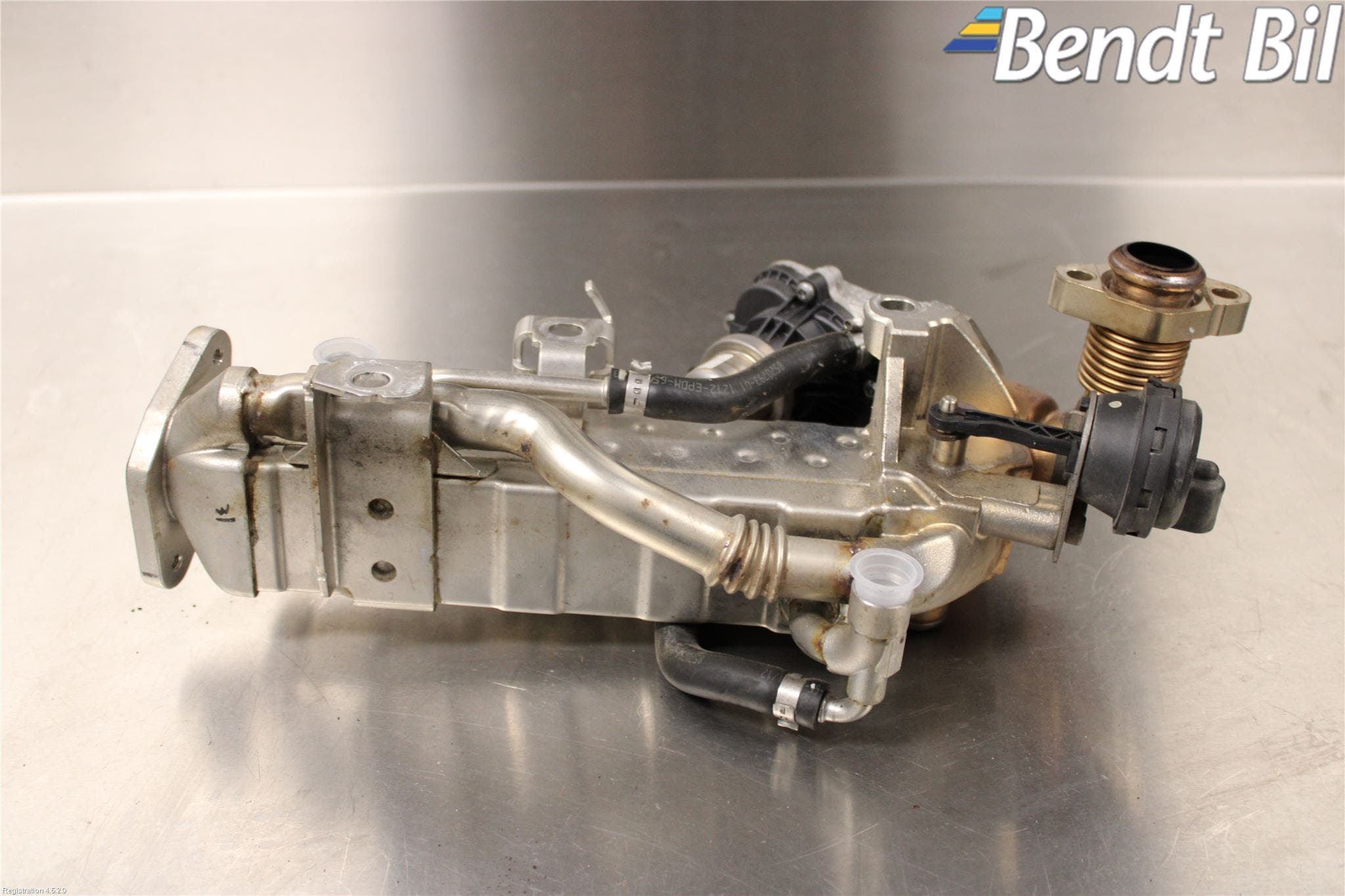 BMW 5 G30/G31/F90 17-23 Avgaskylare