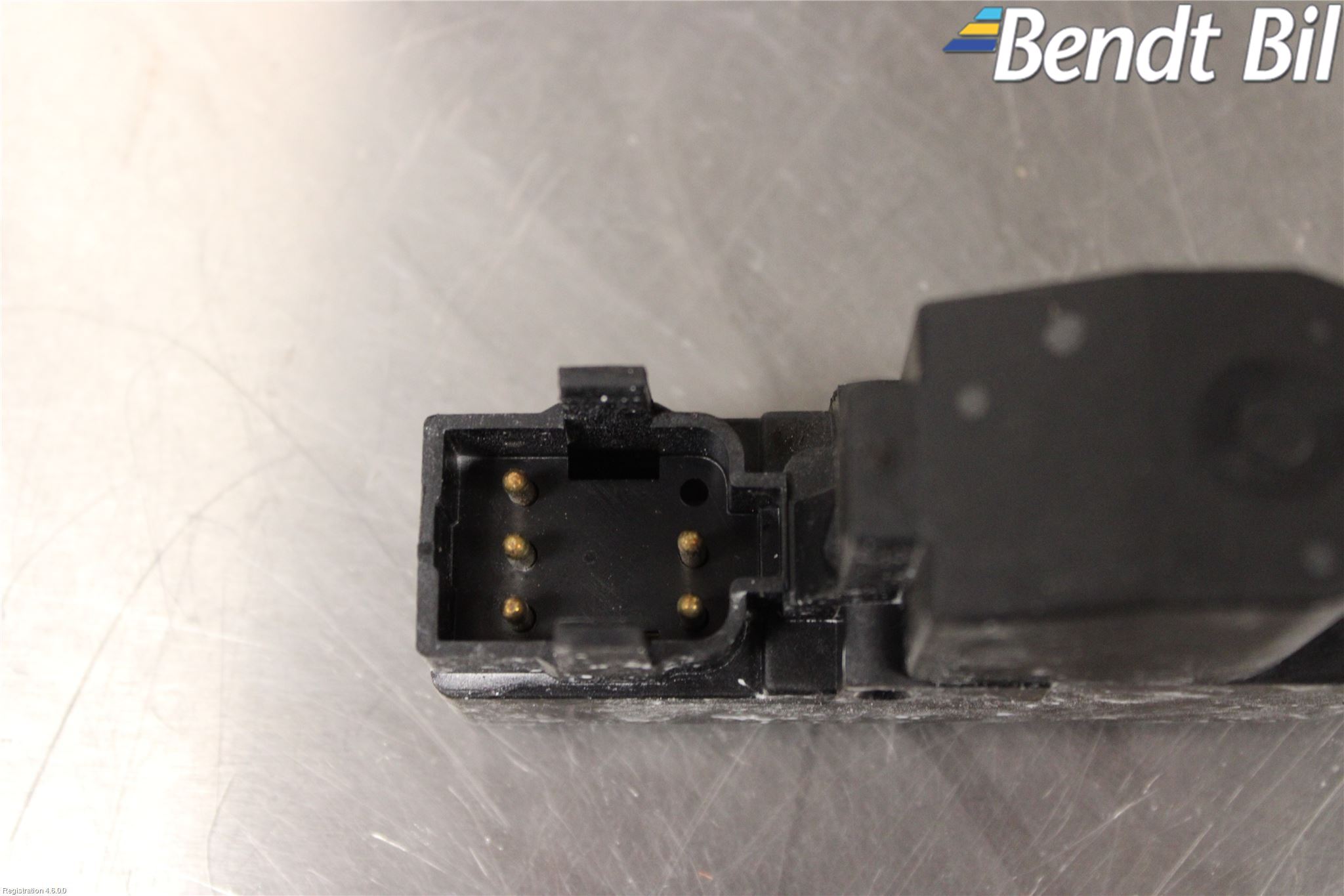 BMW ÖVRIGT/DIREKTIMPORT Centrallåsmotor Höger