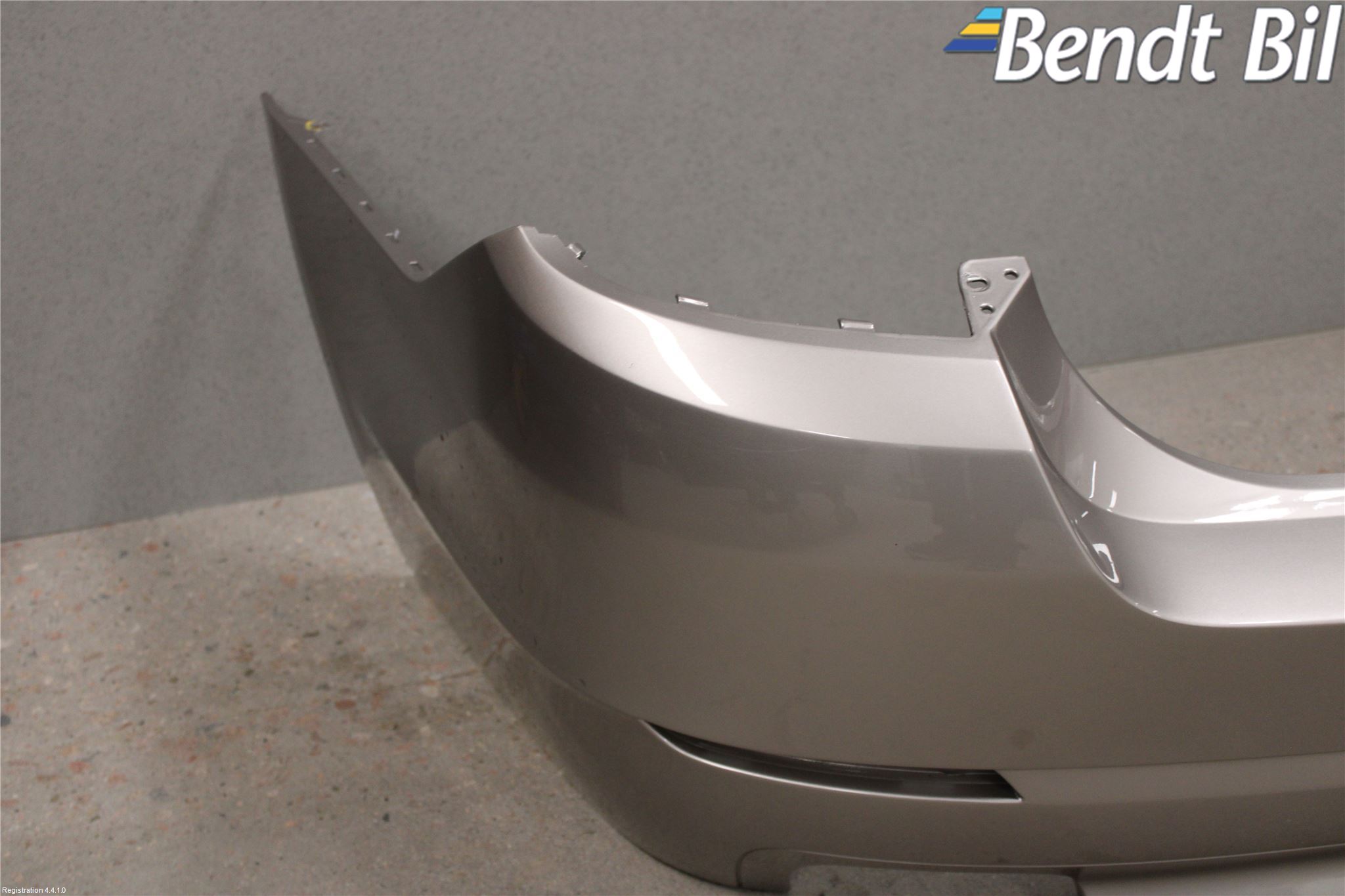 BMW 5 F10/F11/F18 09-17 Stötfångarbeklädnad Bak
