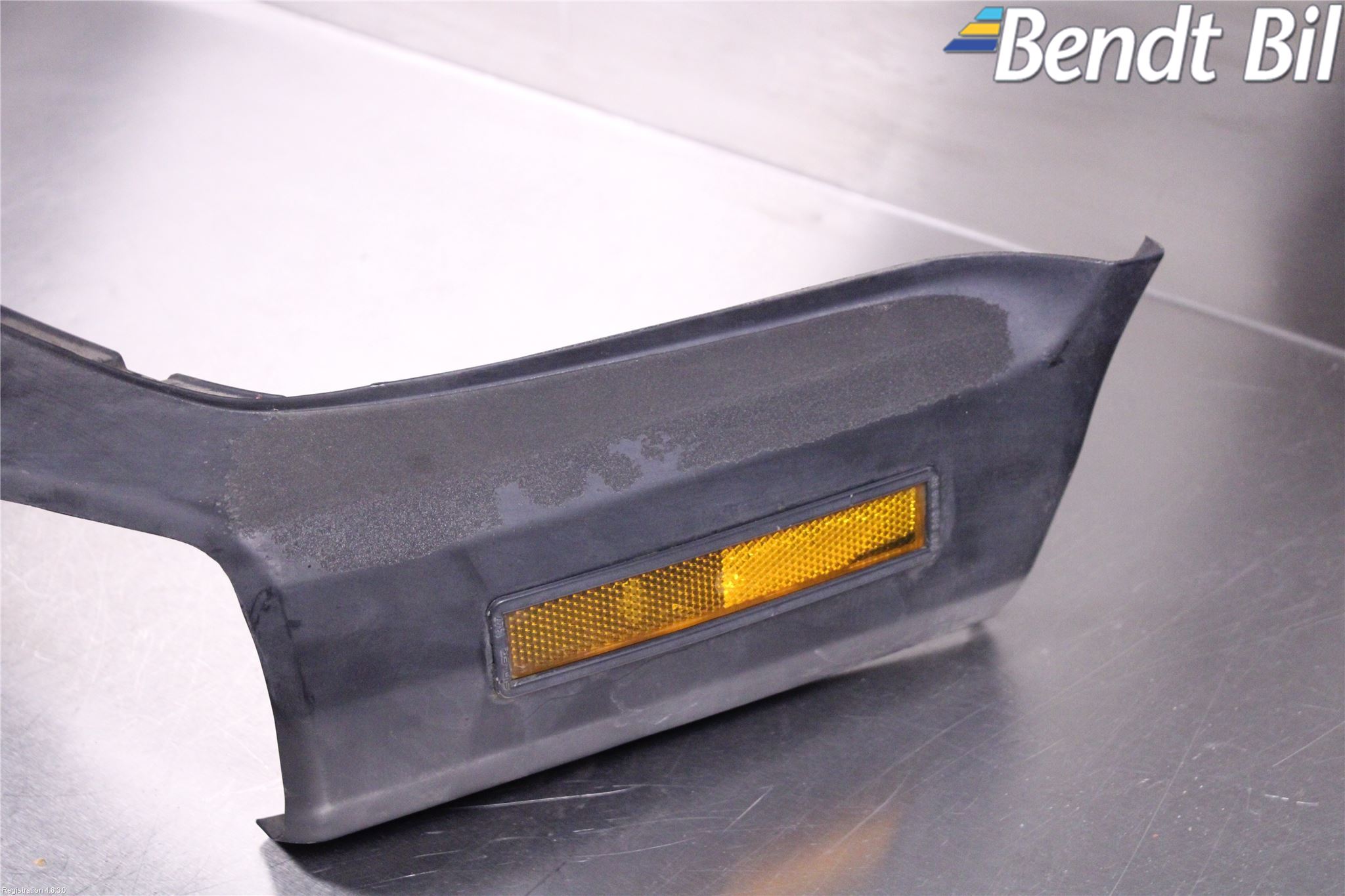 BMW 3 E30 83-94 Stötfångardel Fram Vä