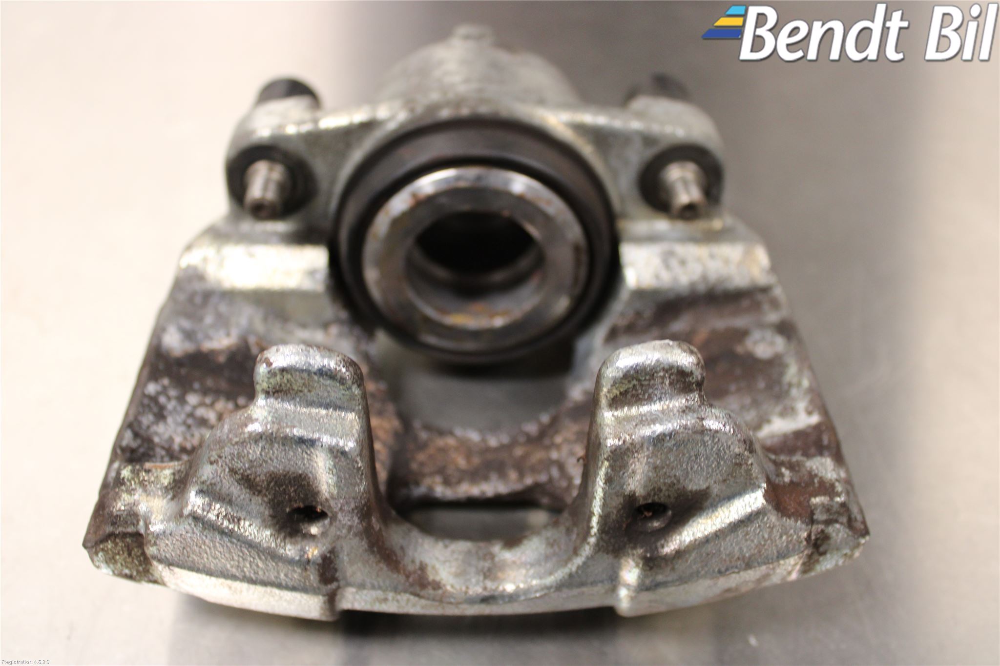 Saab 9-3 VER 2 Bromsok Fram Höger