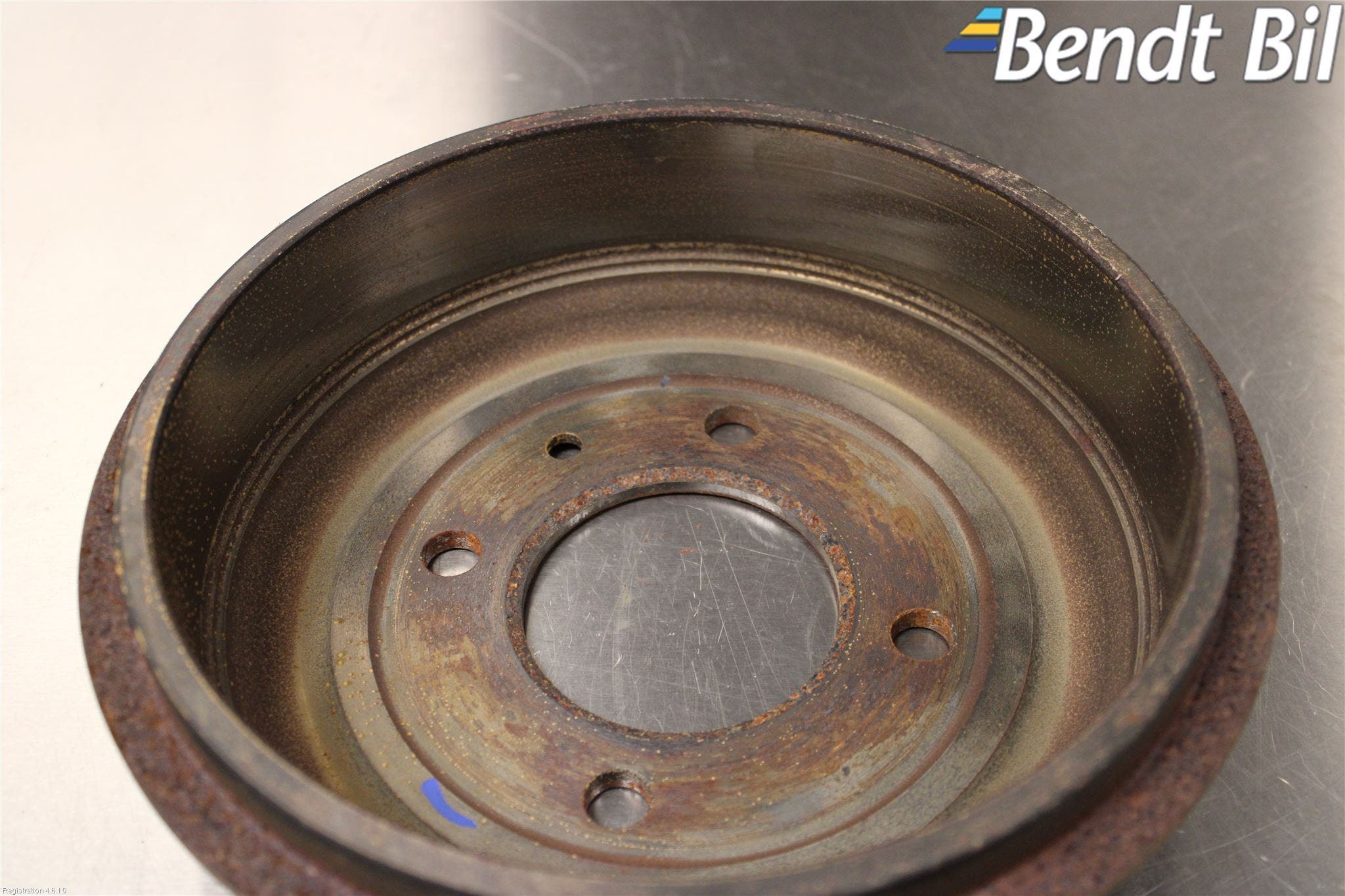 Opel CORSA F, CORSA-E 20- Bromstrumma Bak