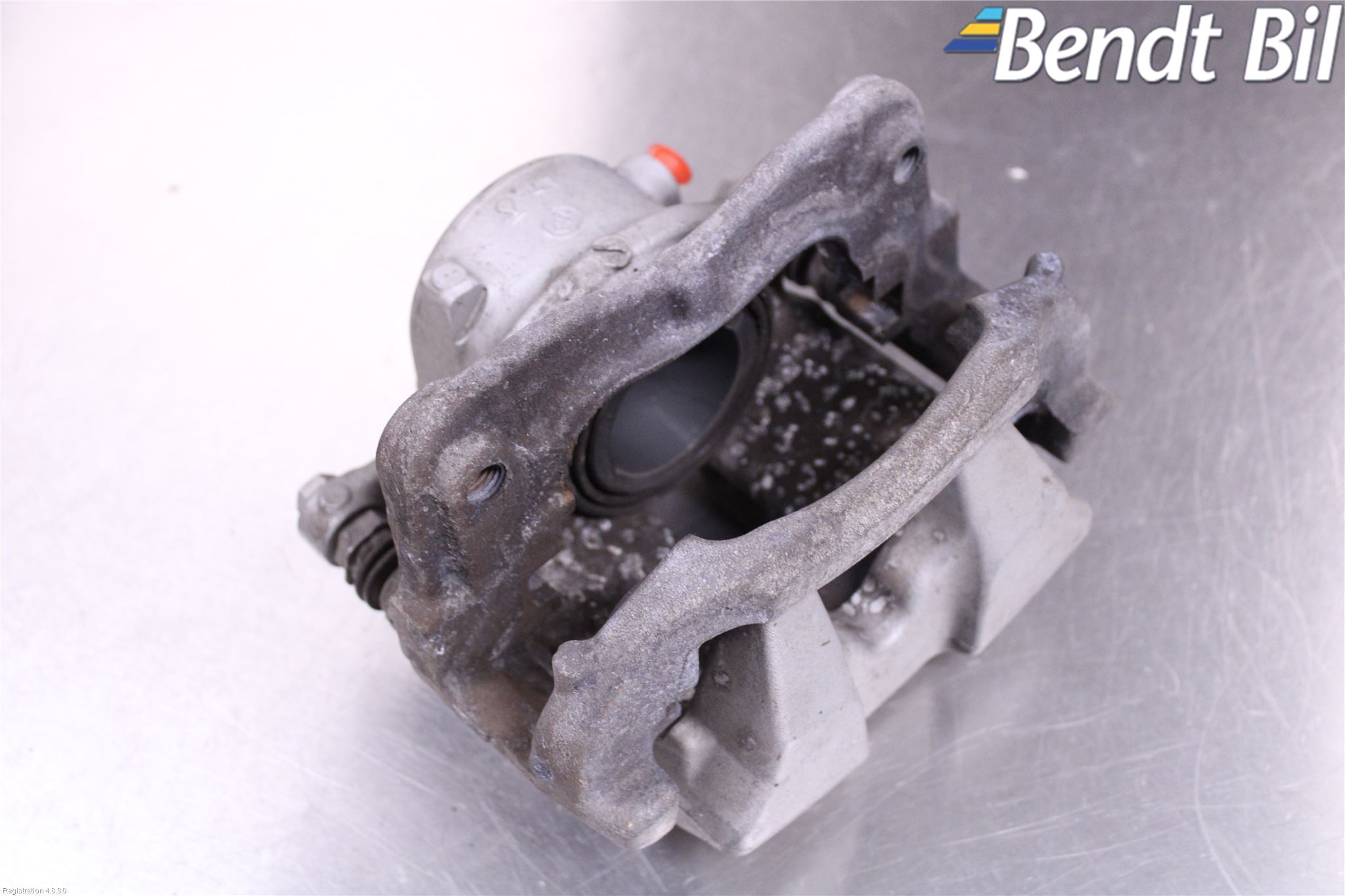 BMW 3 G20/G21/G80/G81 19- Bromsok Fram Höger