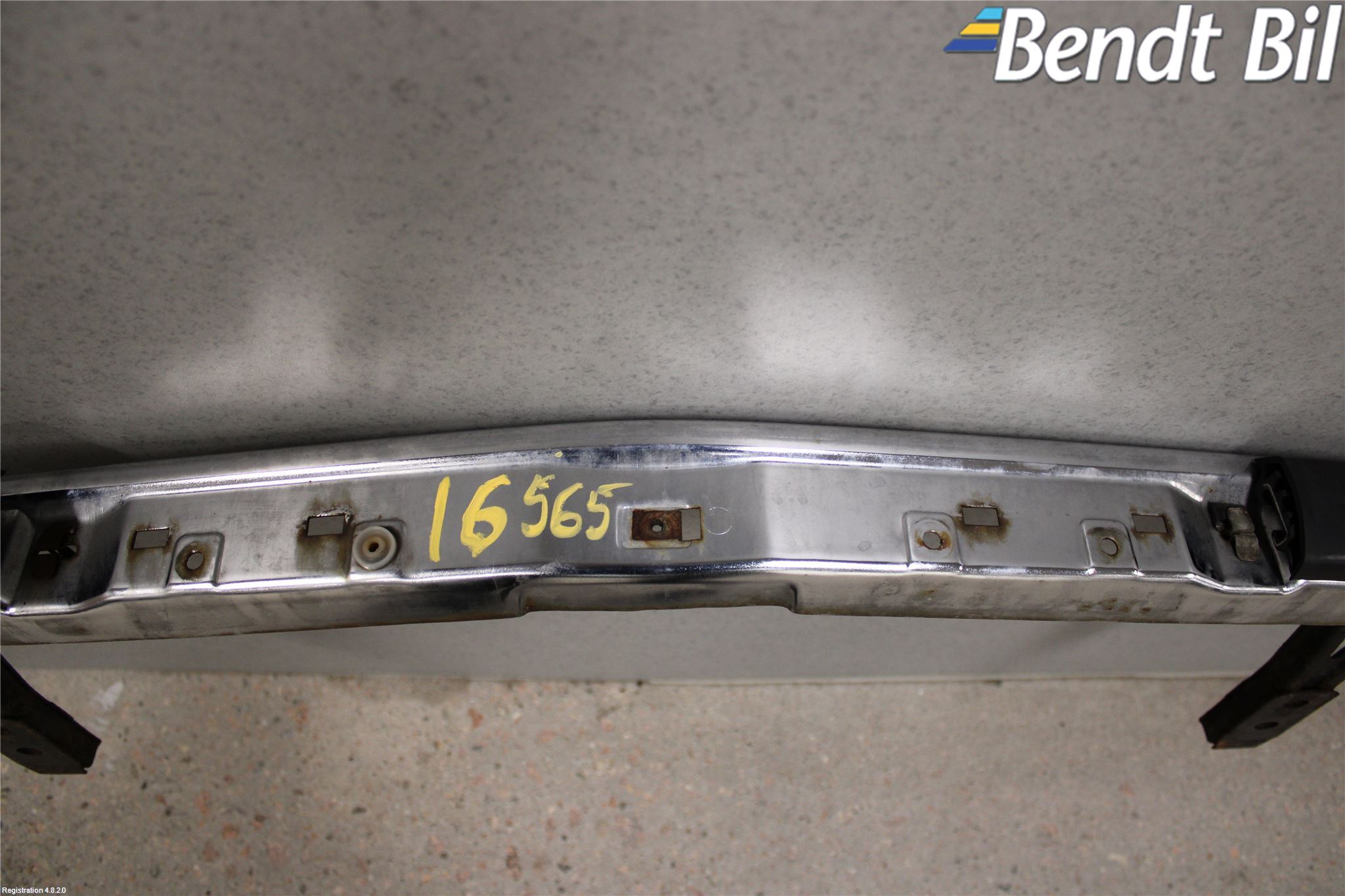 BMW 5 E28      81-88 Stötfångare Fram