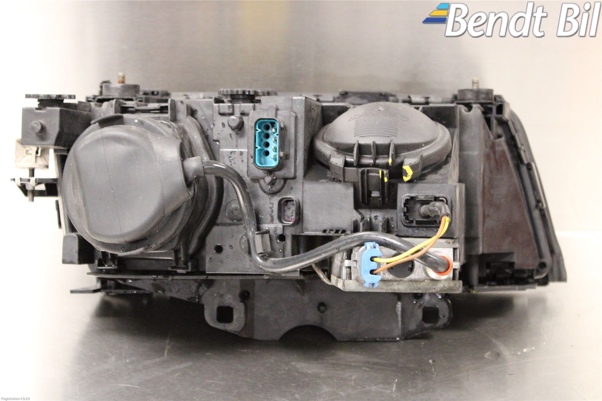 BMW 7 E38      93-01 Strålkastare Vänster