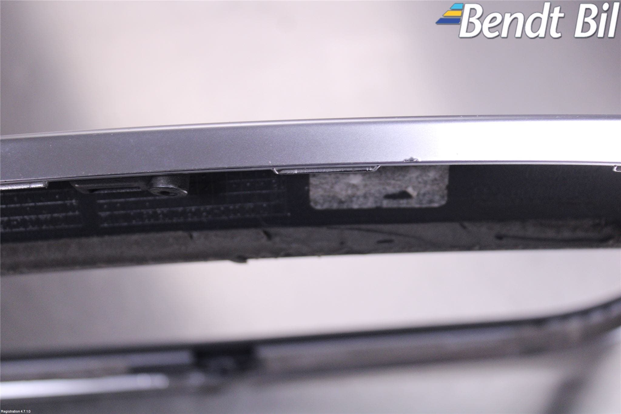 BMW i3 I01 13-22 Grilldel Mitt