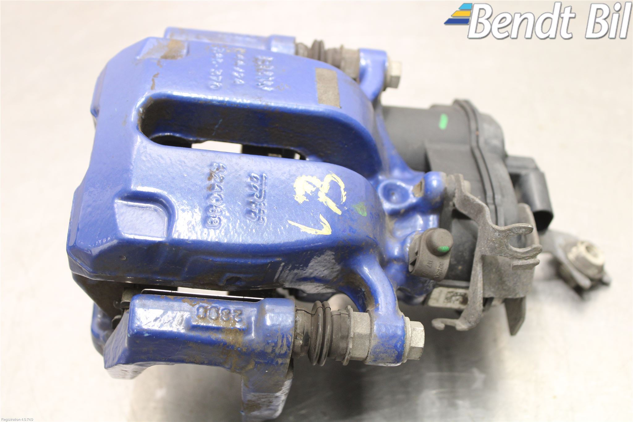 BMW X5 G05 18- Bromsok Bak Vänster