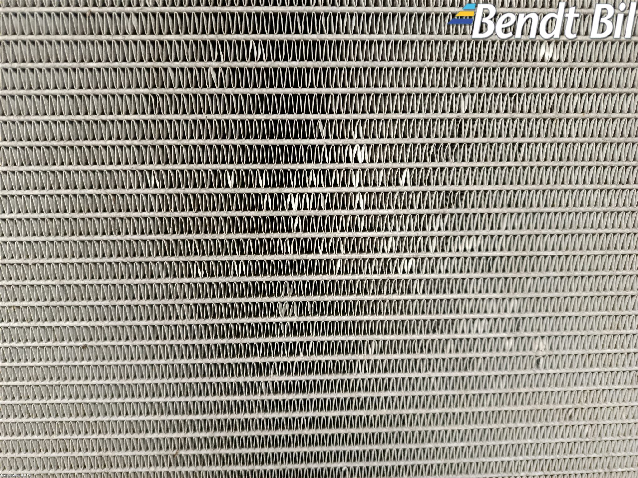 BMW 1 E87/81 5D/3D 03-11 Kylare Man