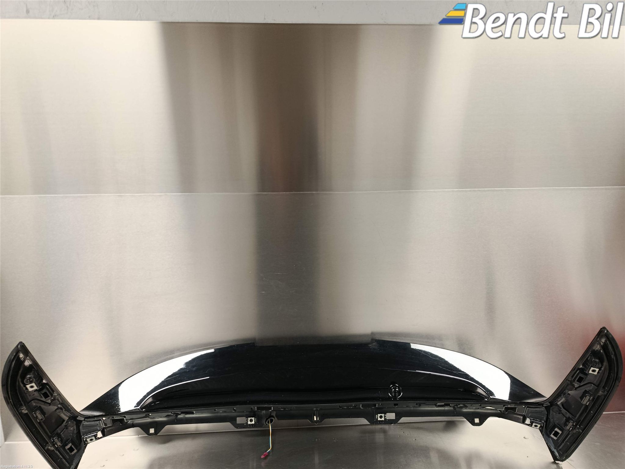 BMW 2 U06 Active Tourer 22- Spoiler Baklucka