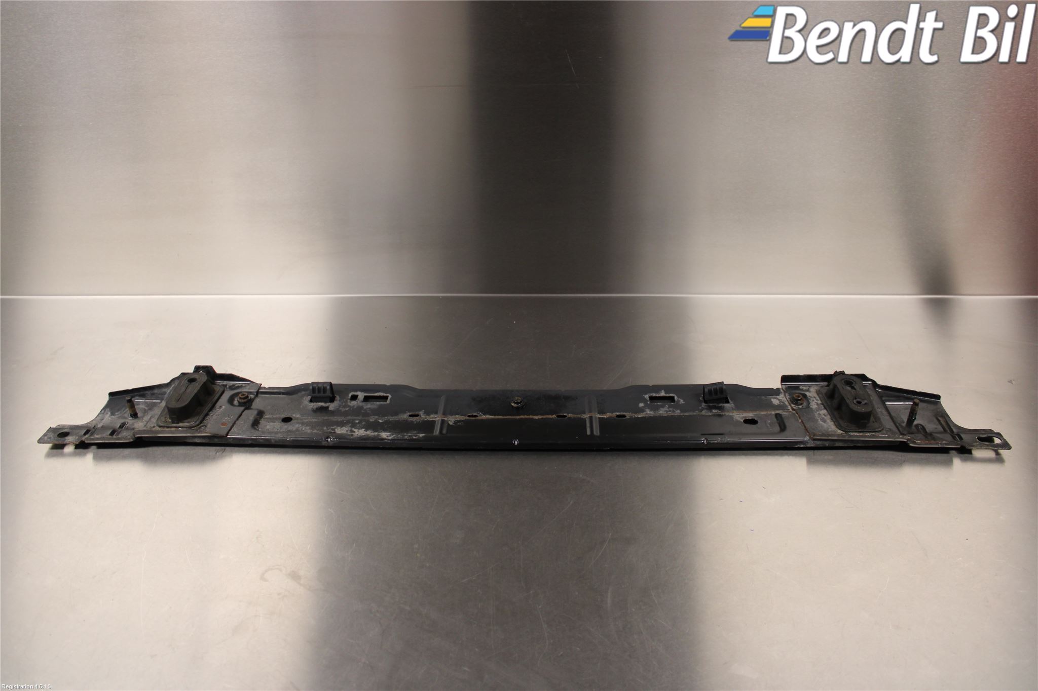 Opel GRANDLAND X 18- Front Huvlåsplåt-Balk