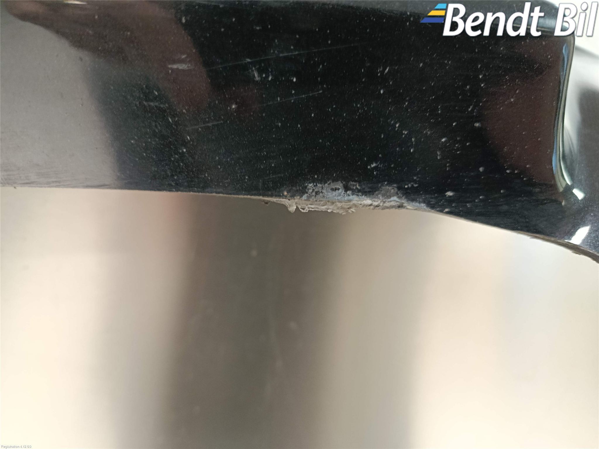 BMW 5 F10/F11/F18 09-17 Stötfångardel Bak Mitt