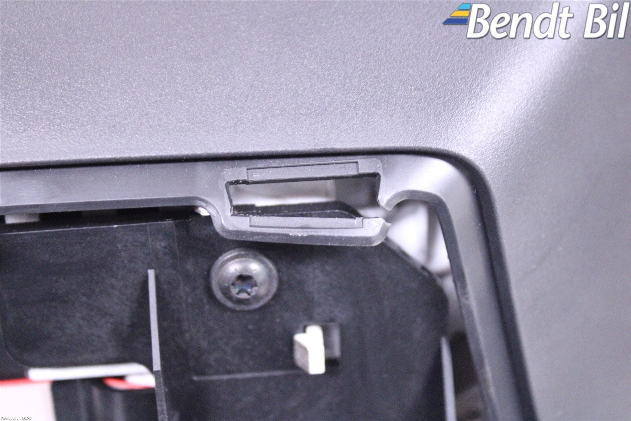 Opel COMBO E 19- Bildskärm