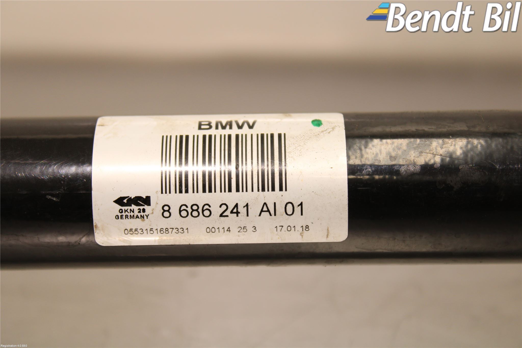 BMW 5 G30/G31/F90 17-23 Drivaxel Bak Vänster