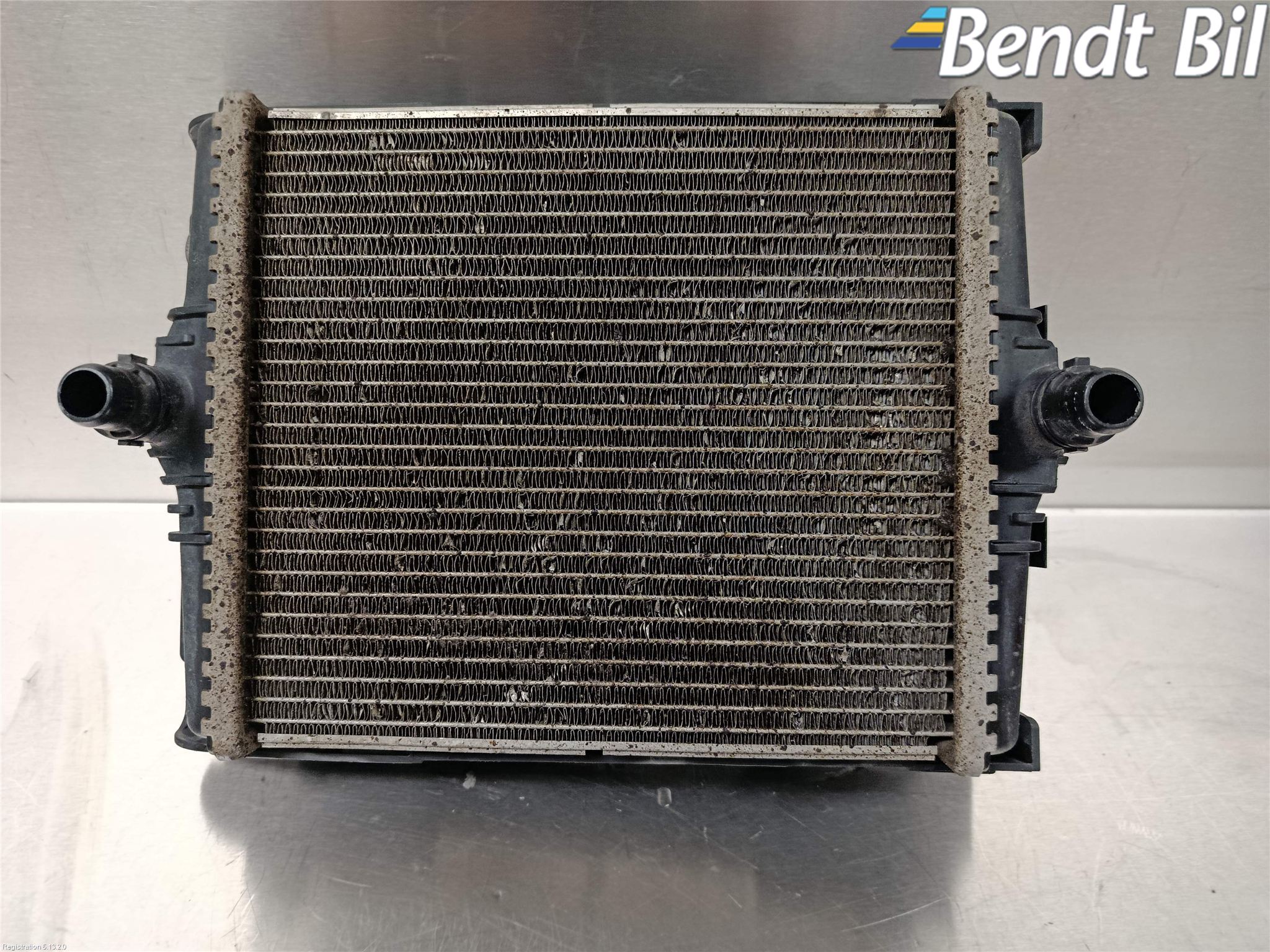 BMW 1 F20/F21 11-19 Kylare Aut