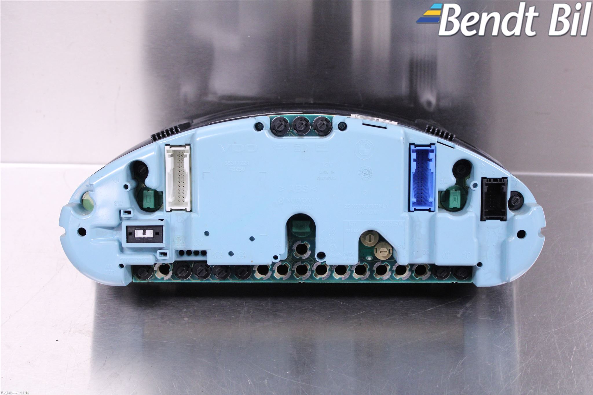 BMW Z3 E36/6    94-02 Instrument Hast