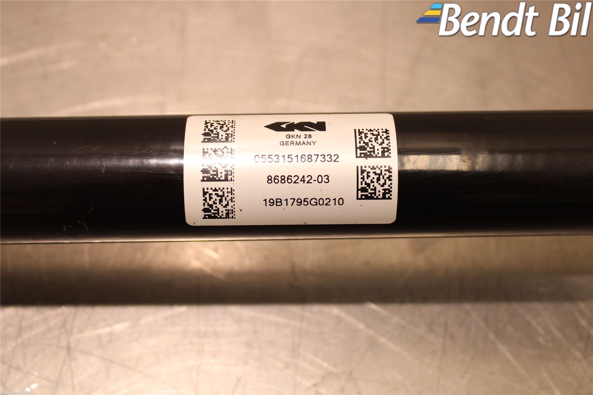 BMW 5 G30/G31/F90 17-23 Drivaxel Bak Höger