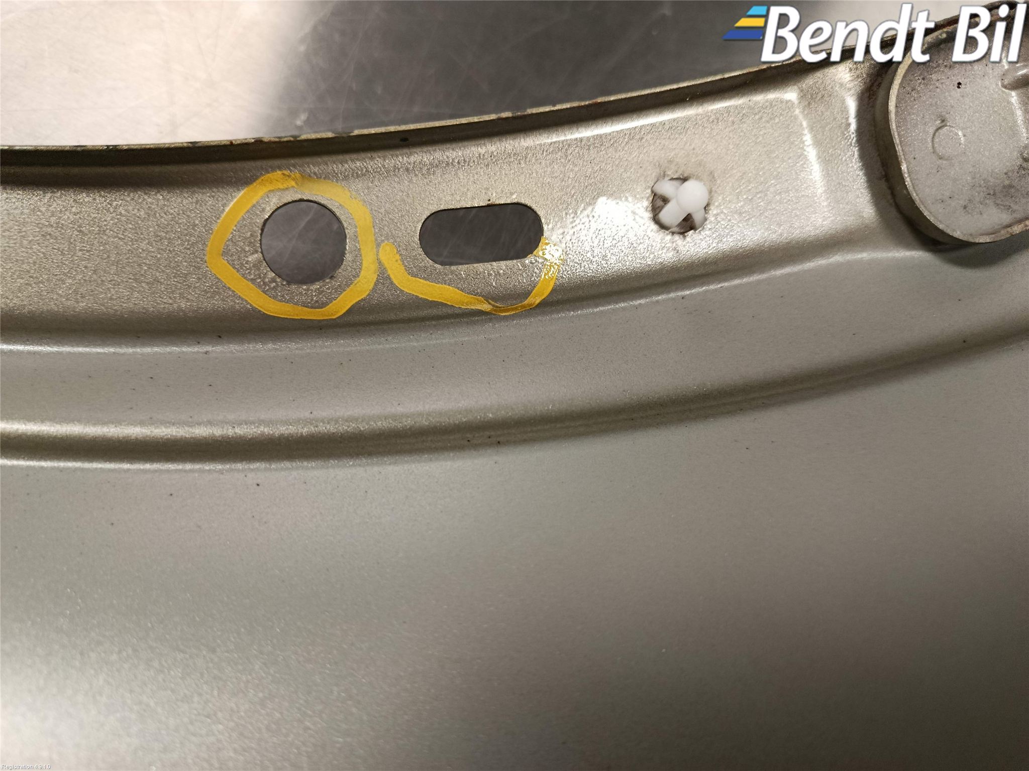 Volvo C30 07-10 Skärm Fram Höger