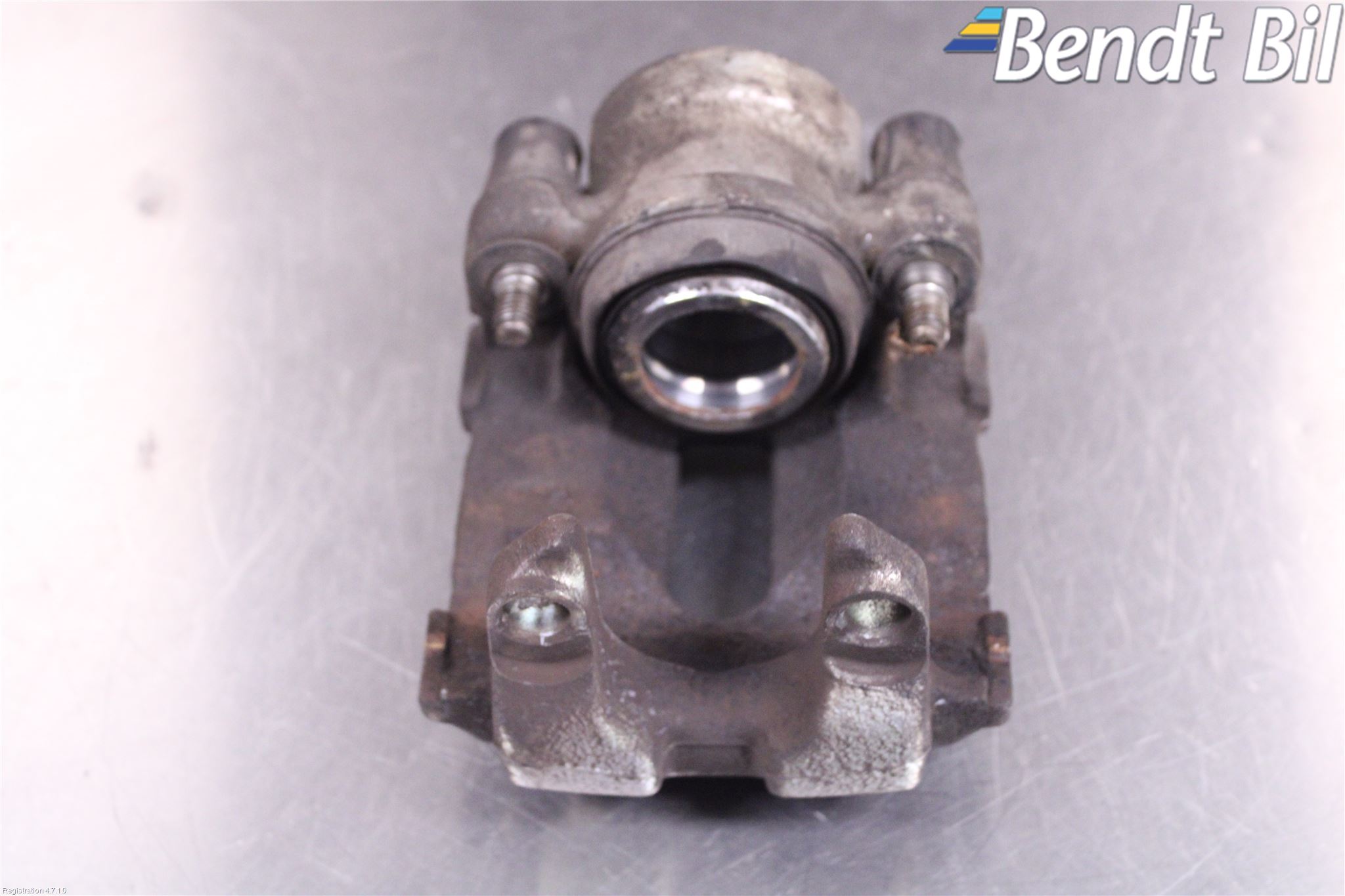 BMW 3 E90/91 SED/TOU 05-12 Bromsok Bak Höger