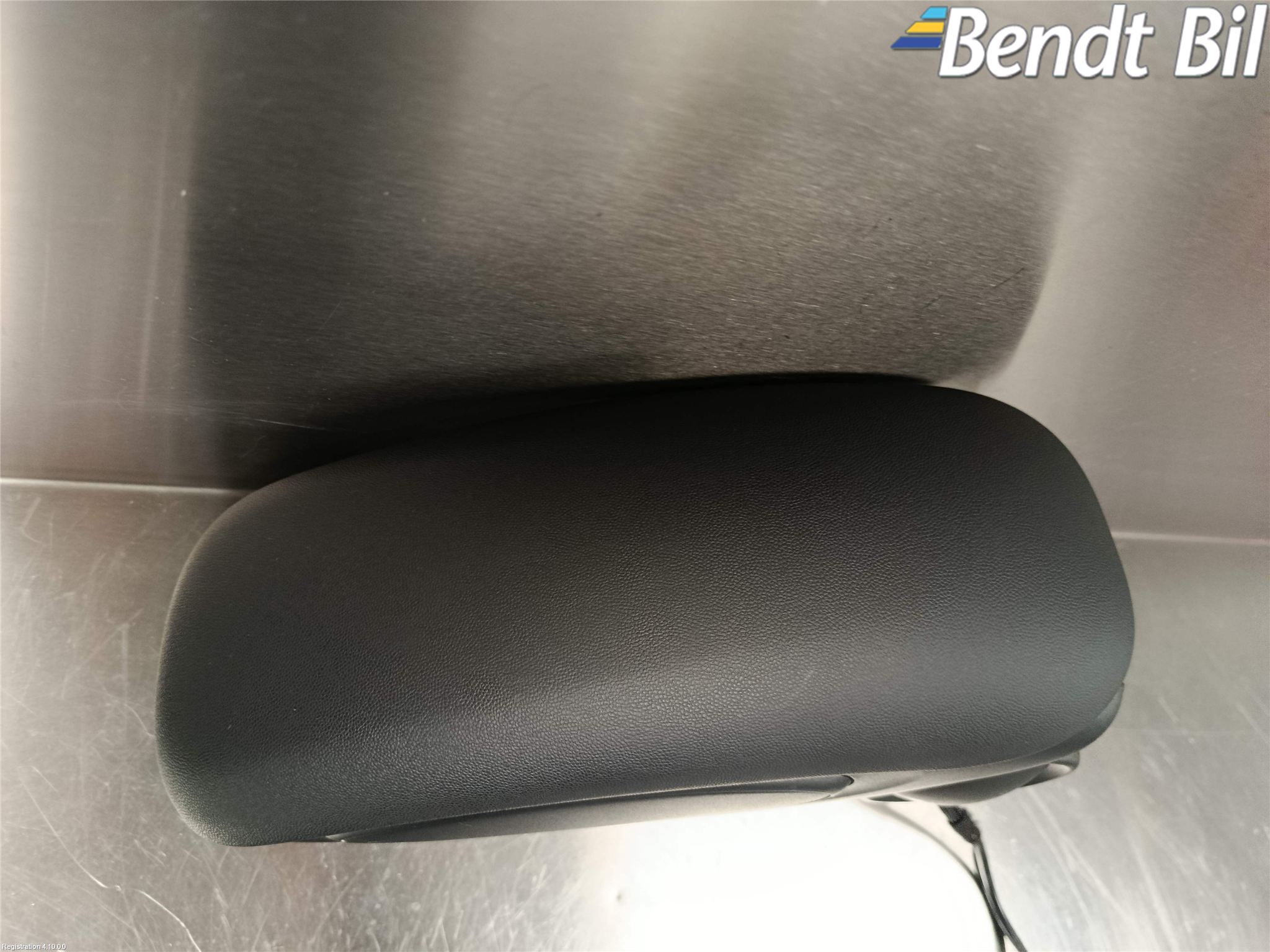 Mini ONE/COOPER 5DR F55 14-24 Inredning Armstöd