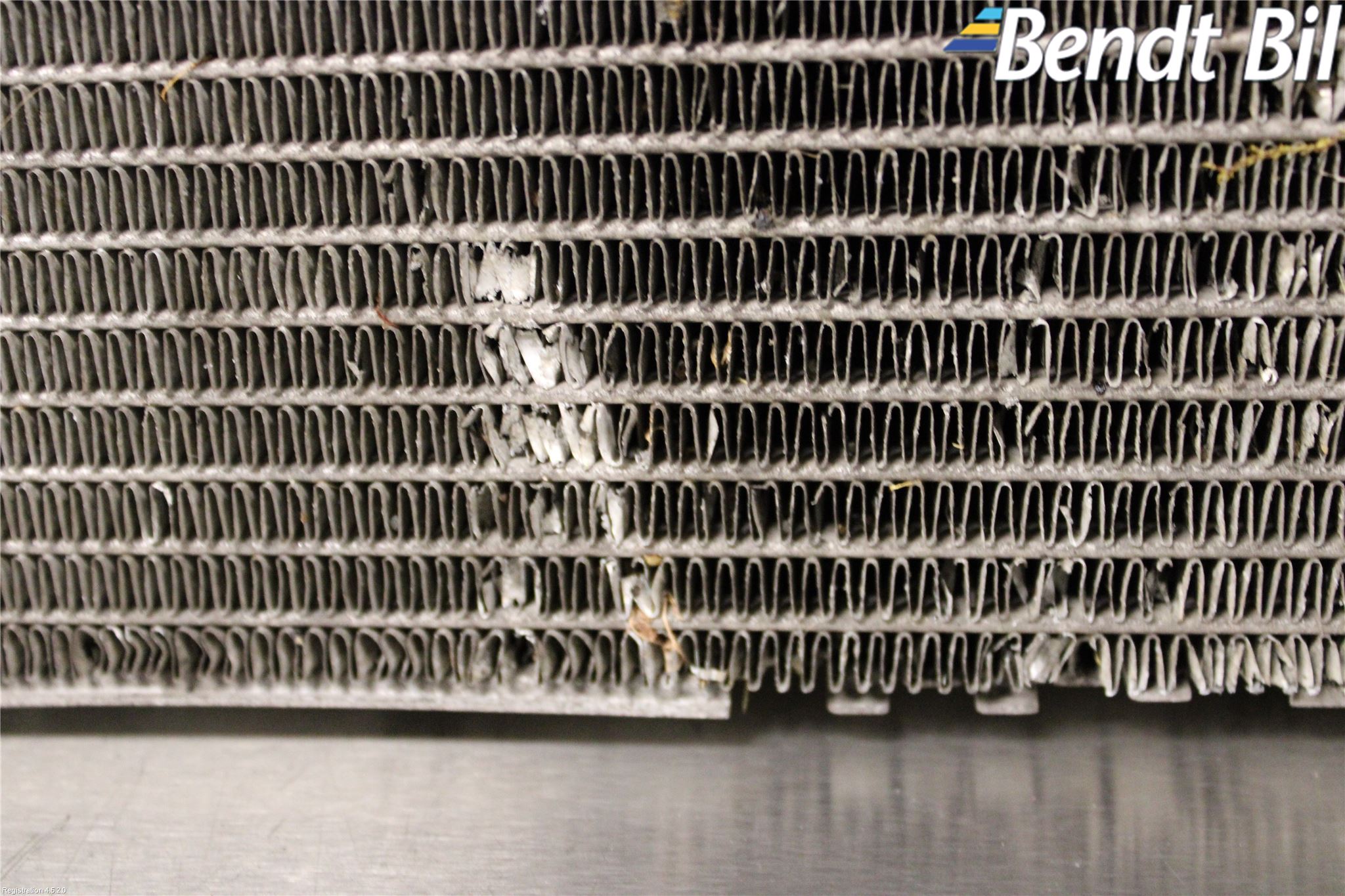 BMW 1 F20/F21 11-19 Kylare Aut