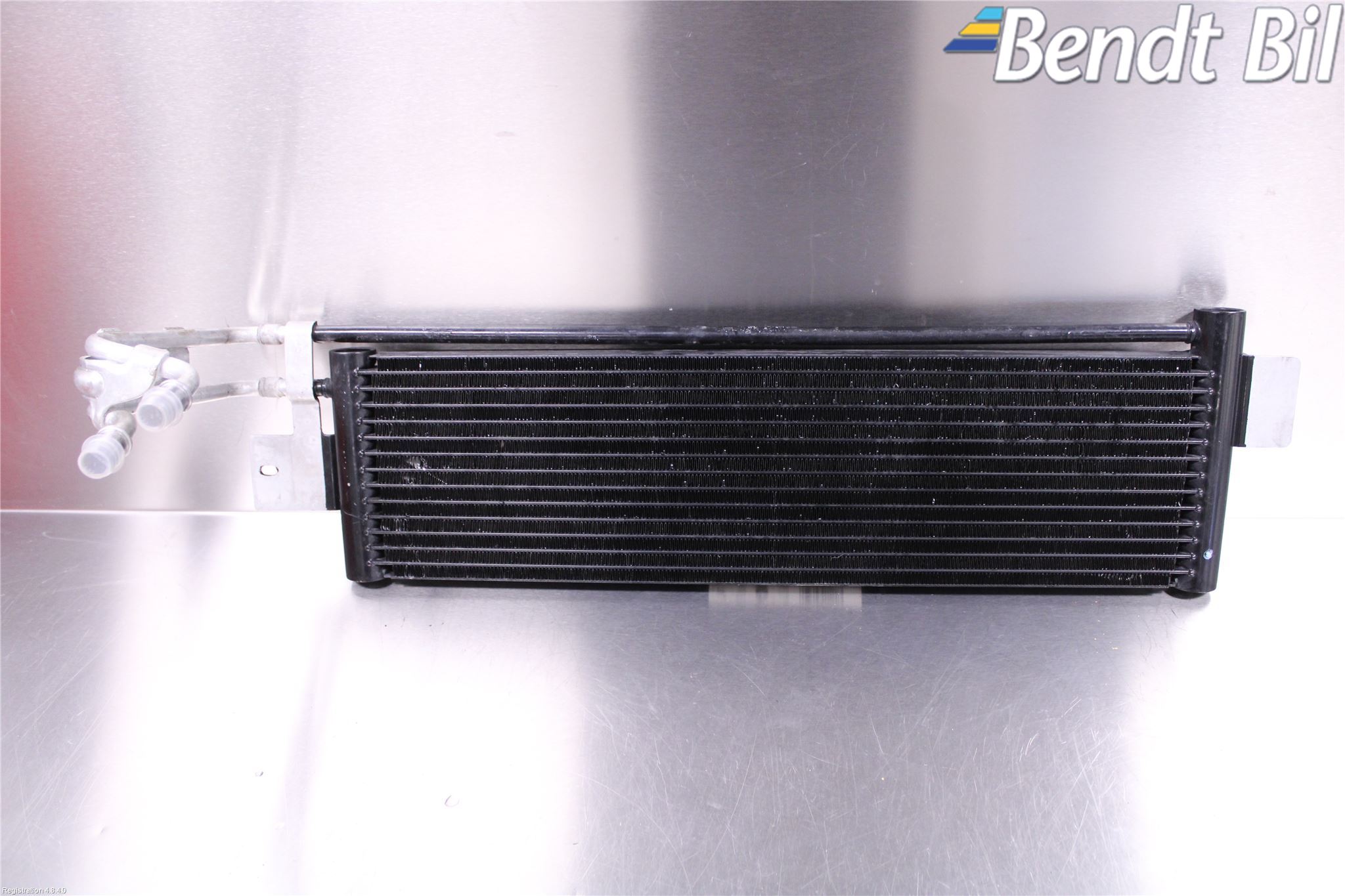 BMW 2 G42 22- Oljekylare Automat