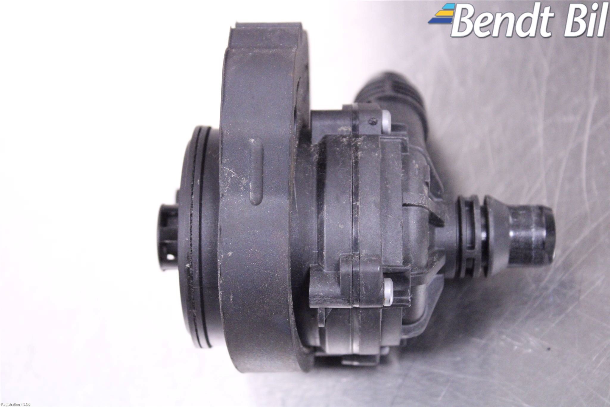 BMW X1/iX1 U11 23- Vattenpump