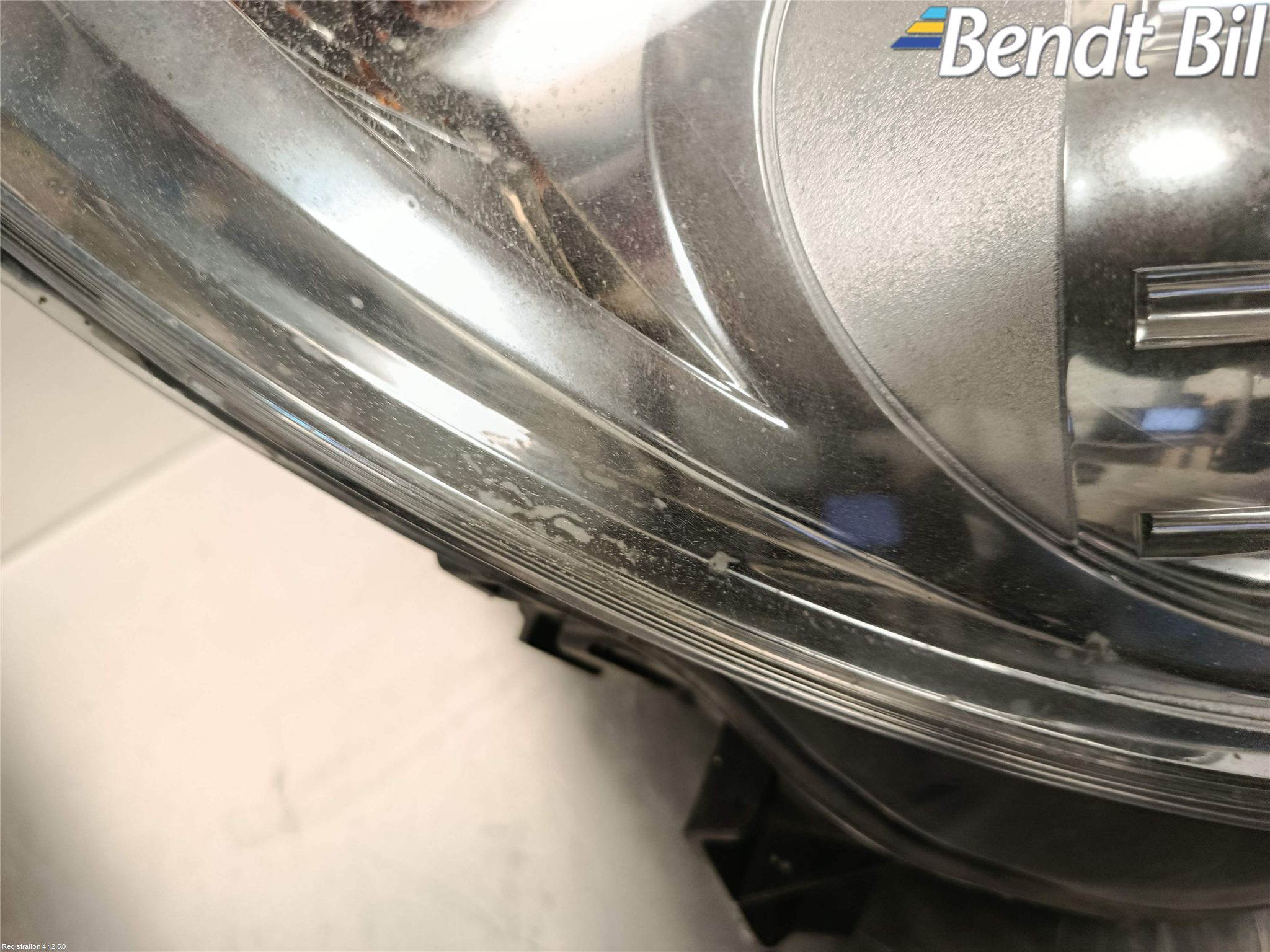 Opel CORSA D 07-14 Strålkastare Höger