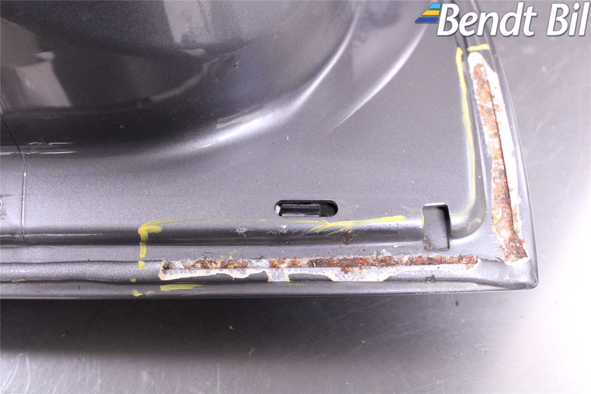 BMW Z4 E86/85Cou/CAB 02-08 Dörr Fram Vänster