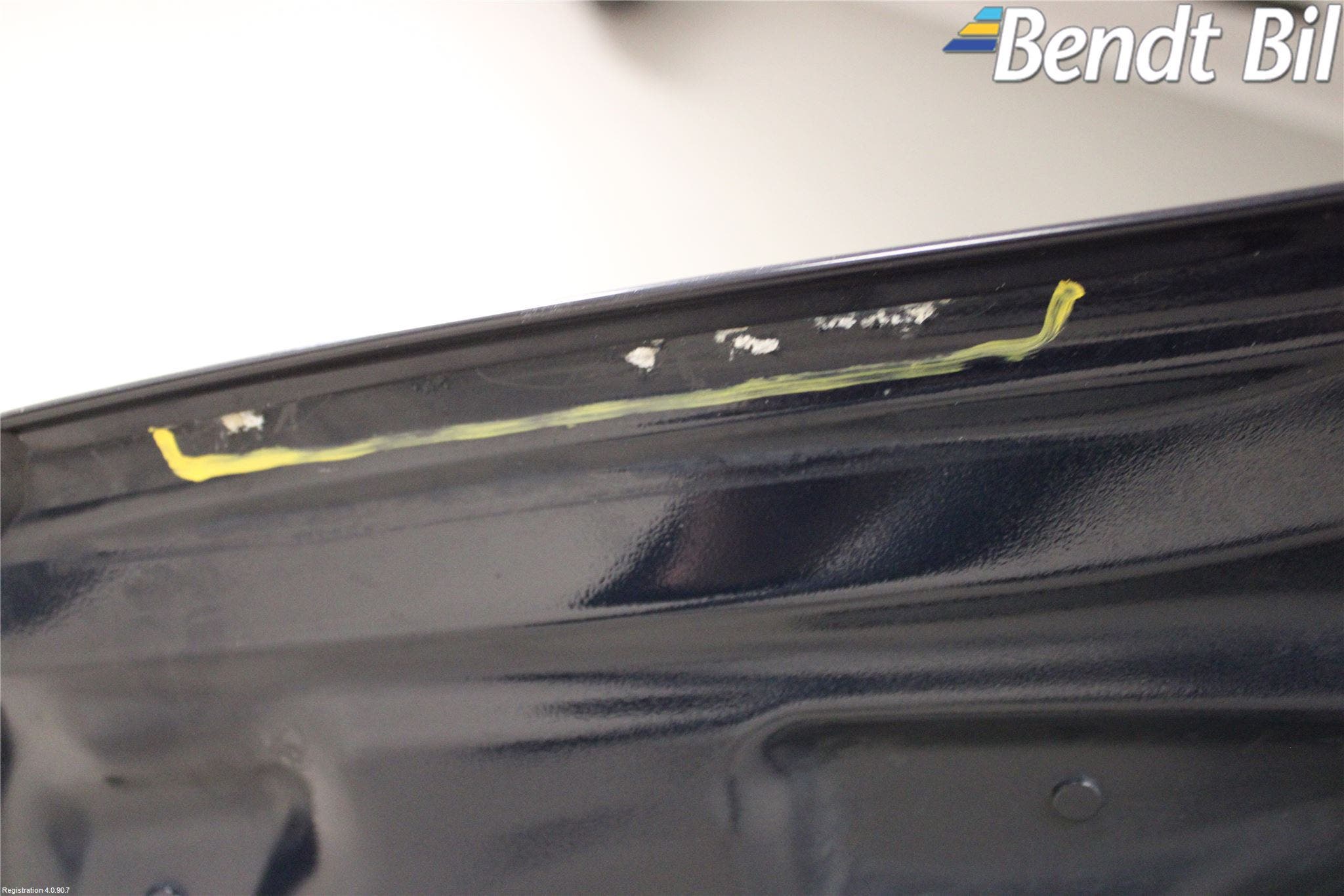 BMW 7 E65/66 00-08 Huv Fram