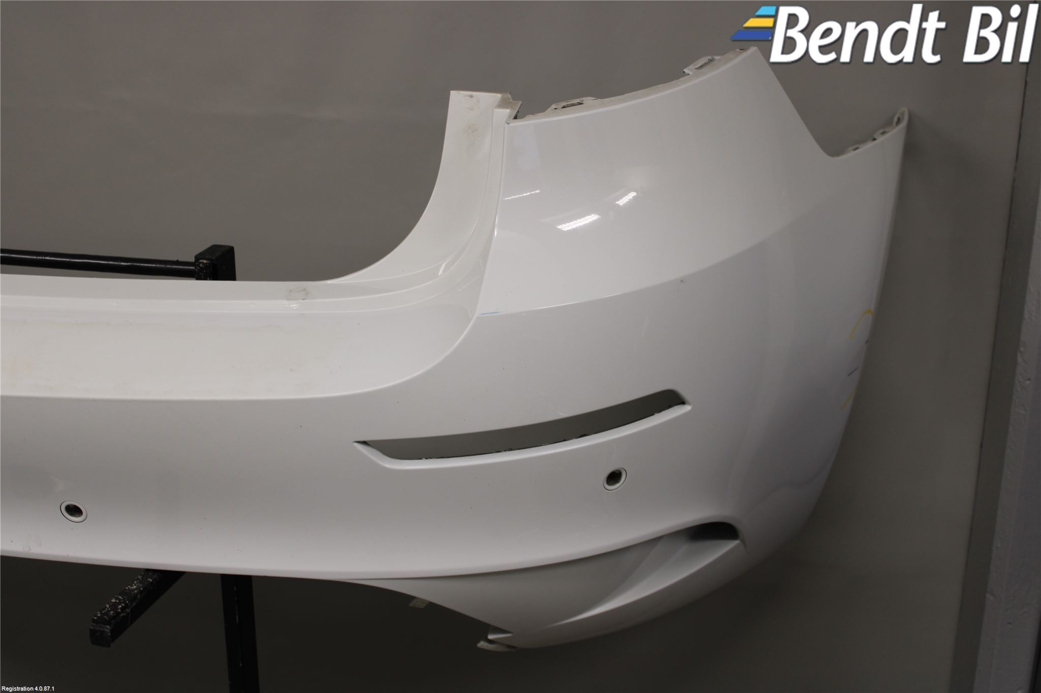 BMW X6 E71/E72   08-14 Stötfångarbeklädnad Bak