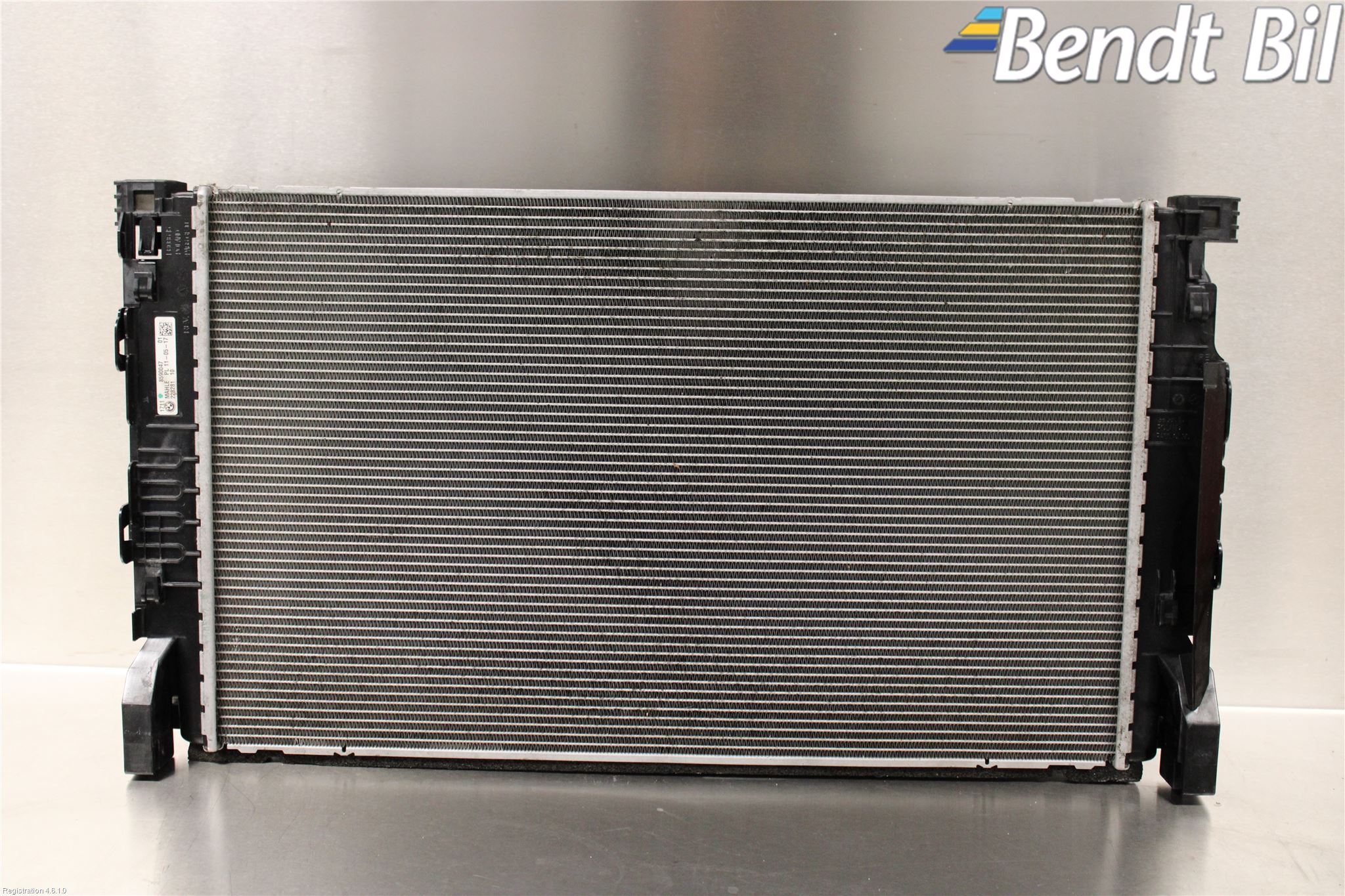 BMW 5 G30/G31/F90 17-23 Kylare Aut