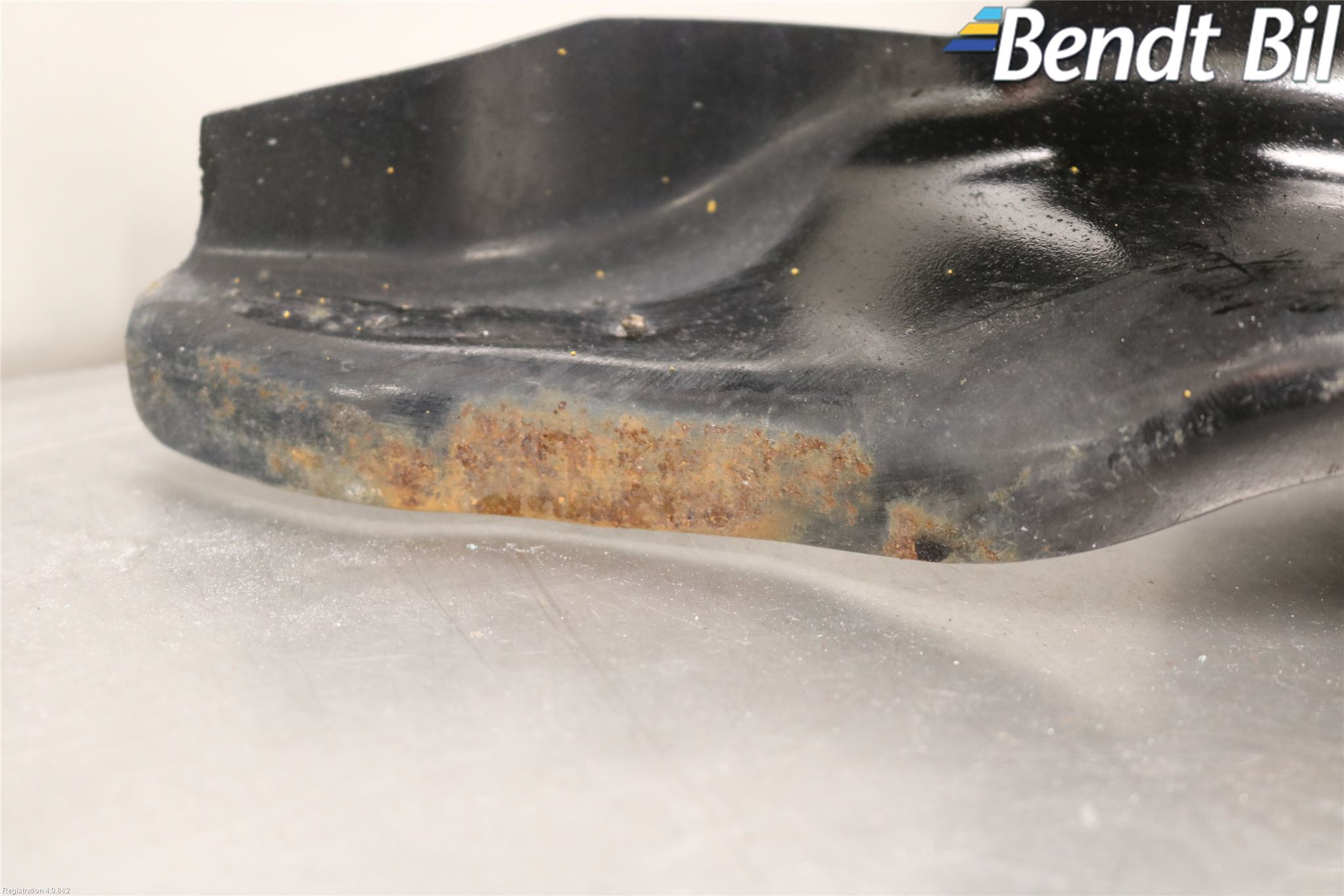 BMW 6 E63/64    02-10 Stötfångarbalk Bak