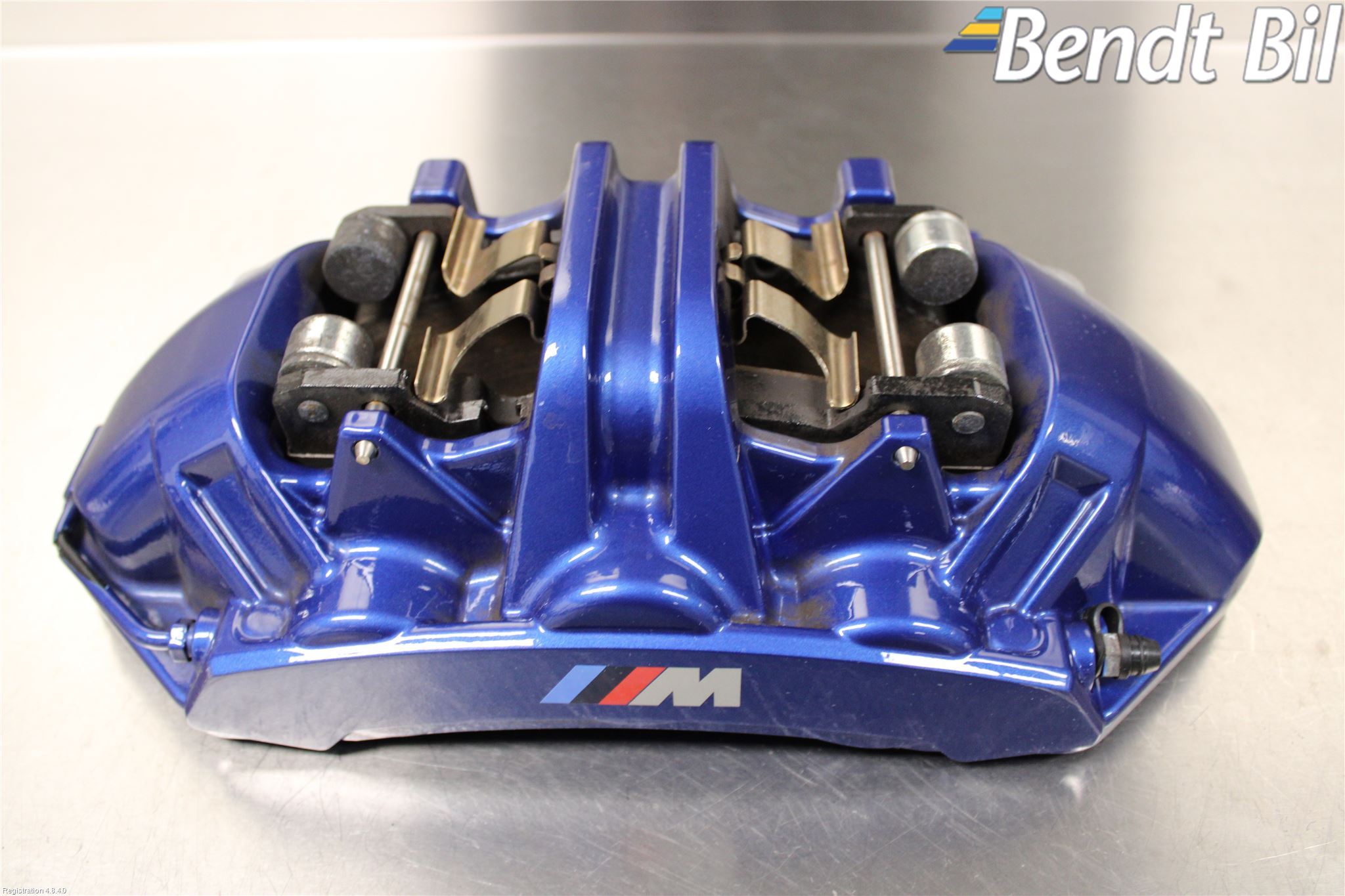 BMW 3 G20/G21/G80/G81 19- Bromsok Fram Höger